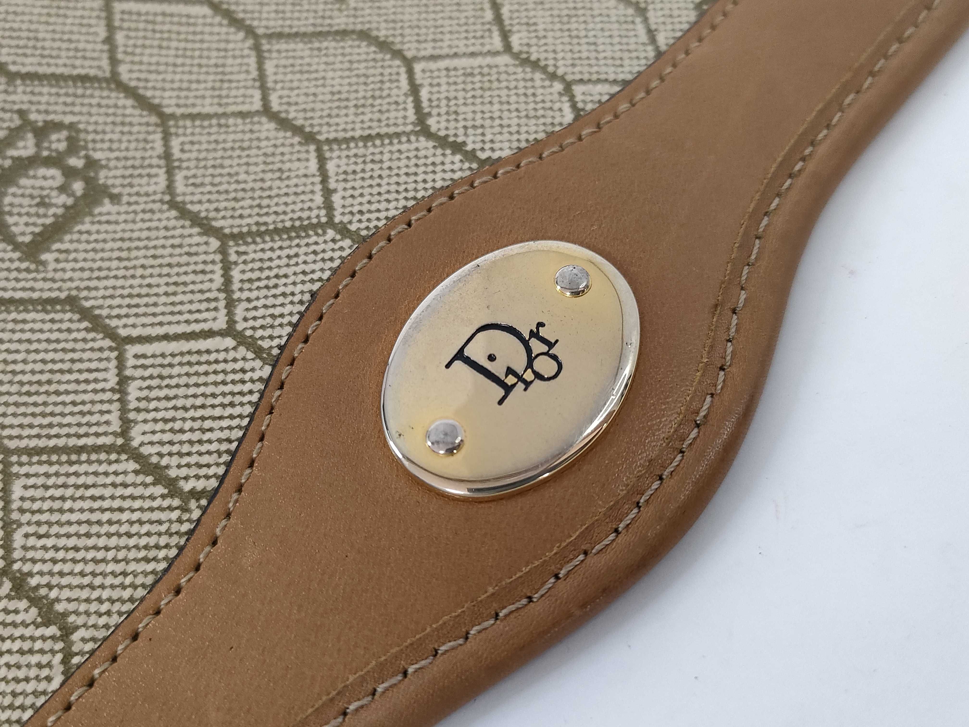 Honeycomb Pattern Shoulder Bag — view 14