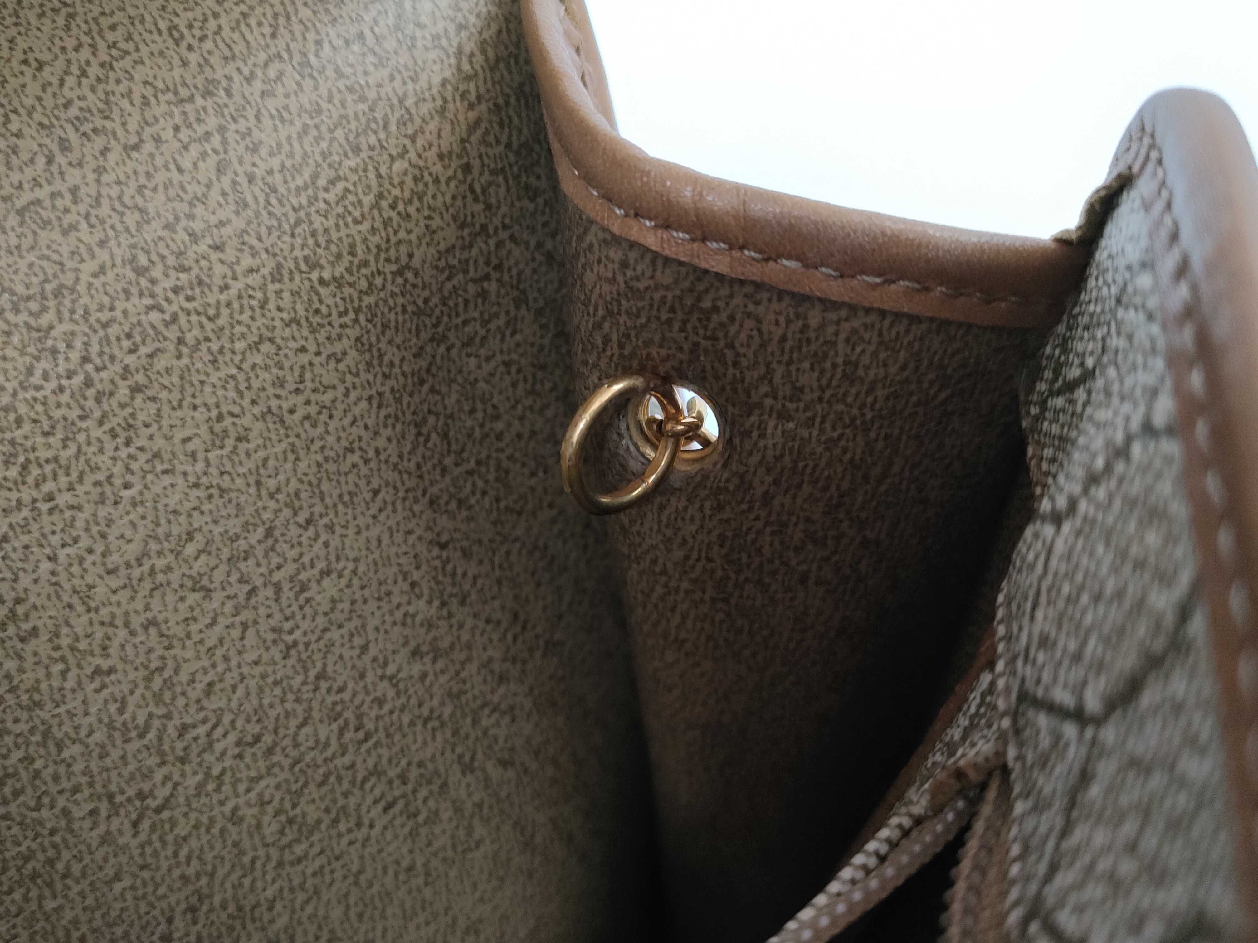 Honeycomb Pattern Shoulder Bag — view 5