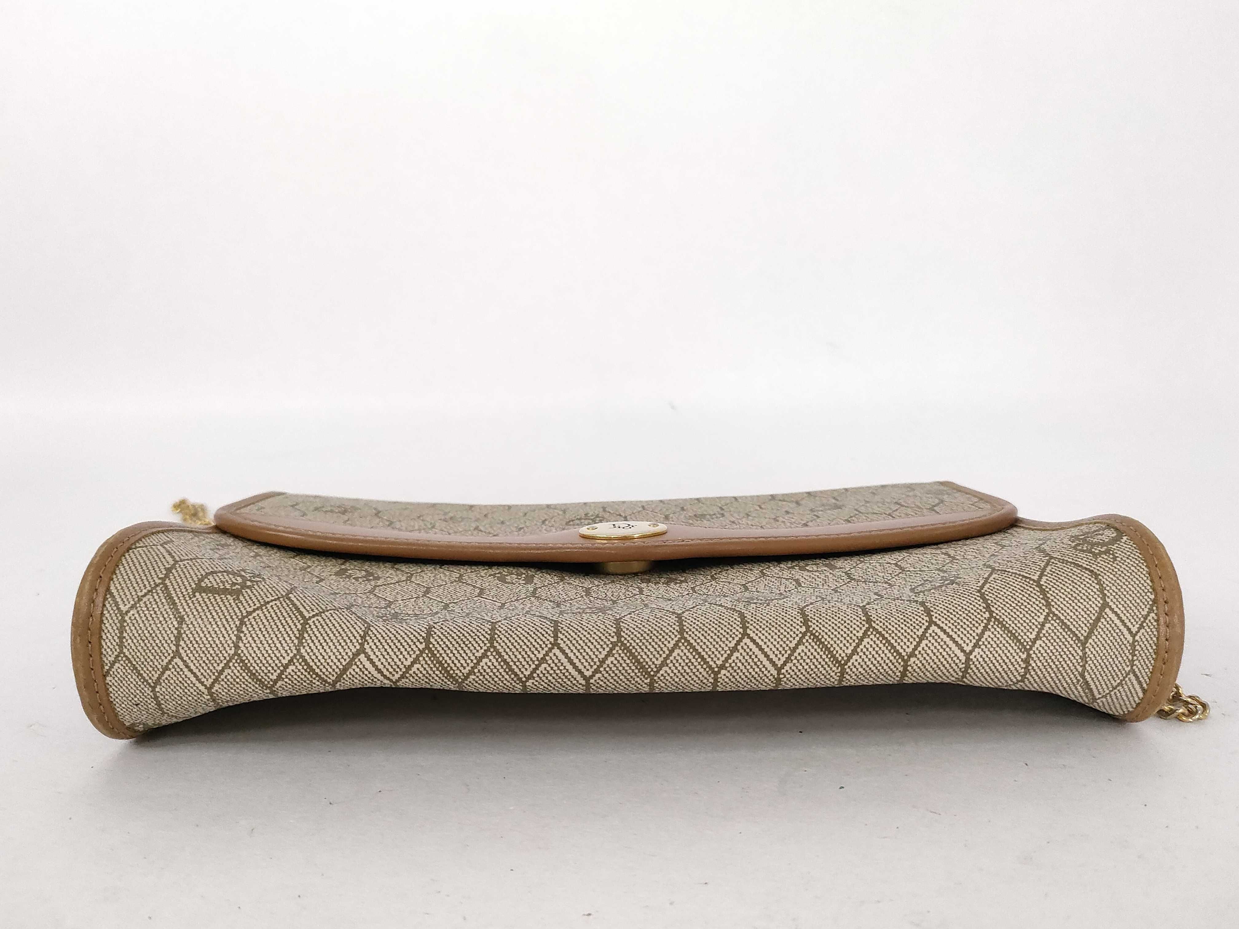 Honeycomb Pattern Shoulder Bag — view 7