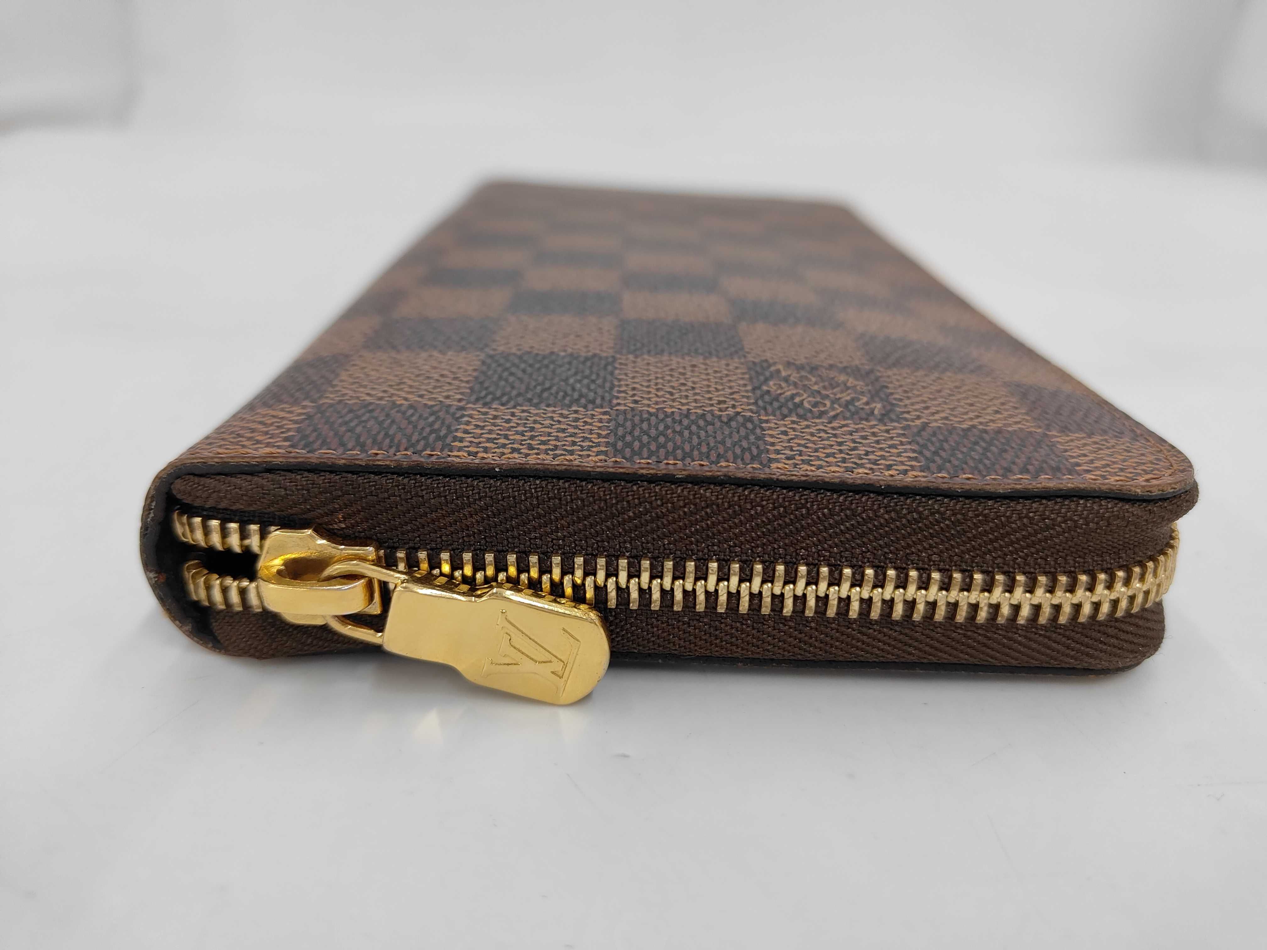 Damier LV Damier Long Wallet with Box and Dust Bag — view 4