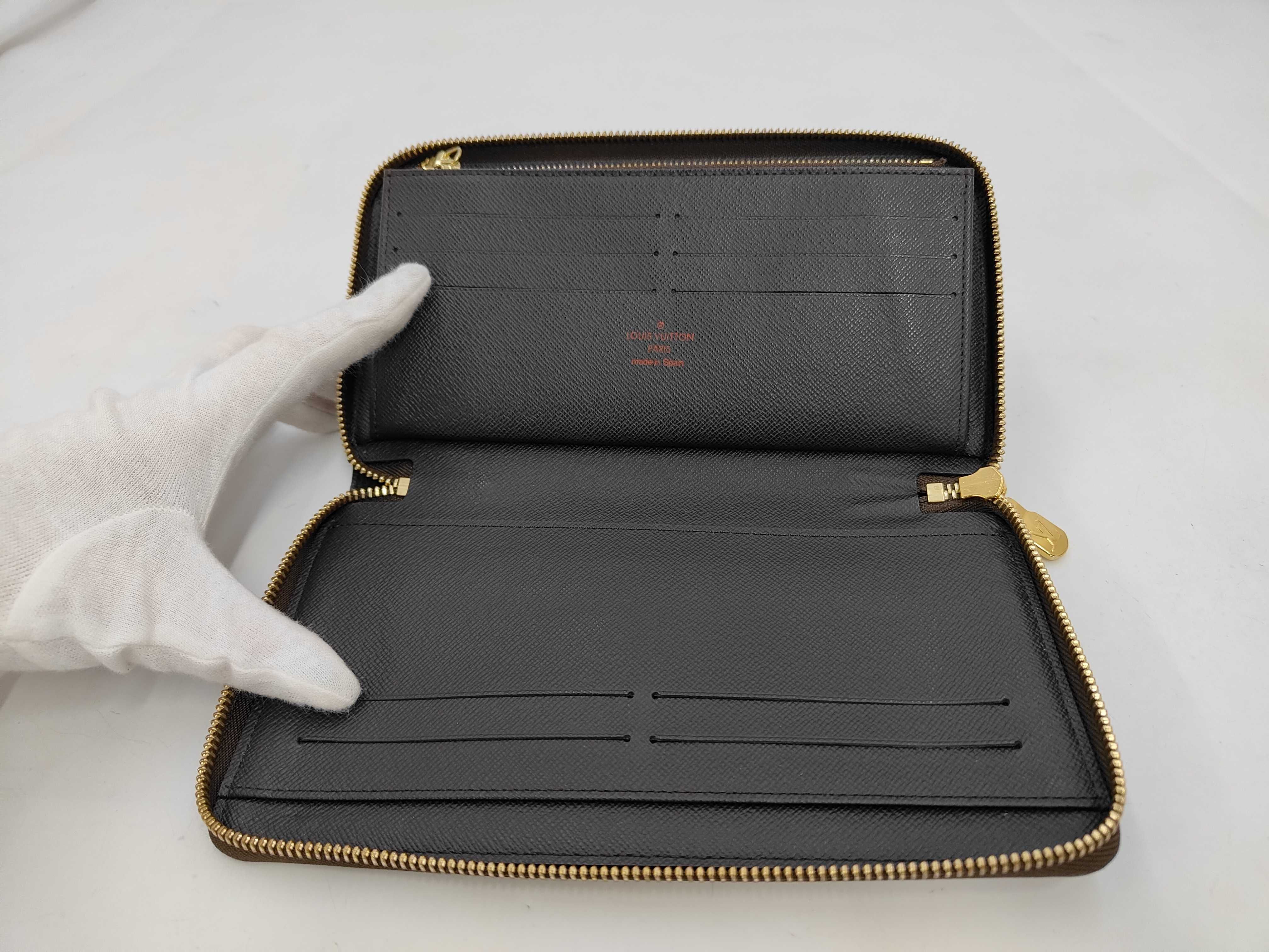 Damier LV Damier Long Wallet with Box and Dust Bag — view 7