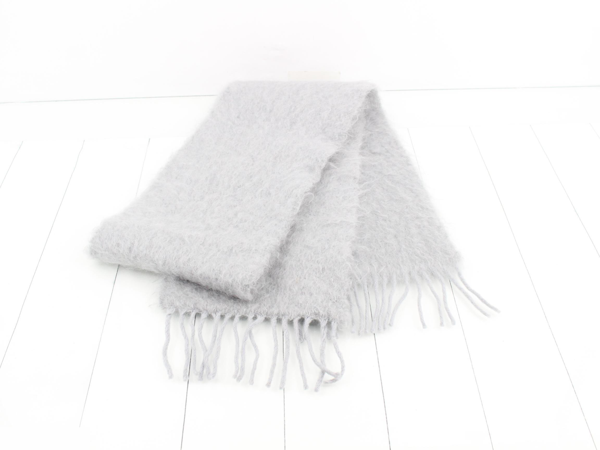 muffler — view 3