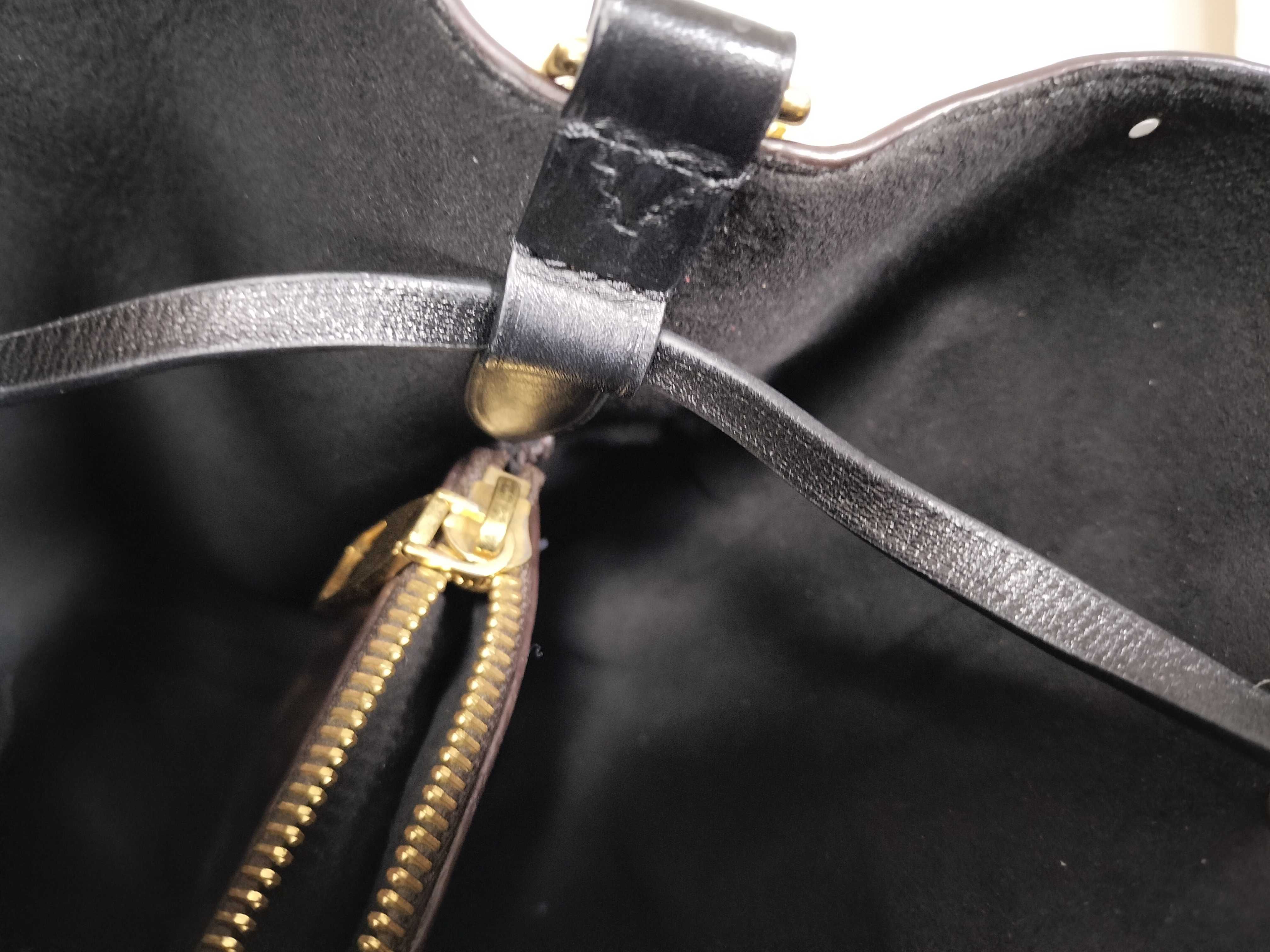 Monogram NeoNoe Black Monogram IC Shoulder Bag — view 9
