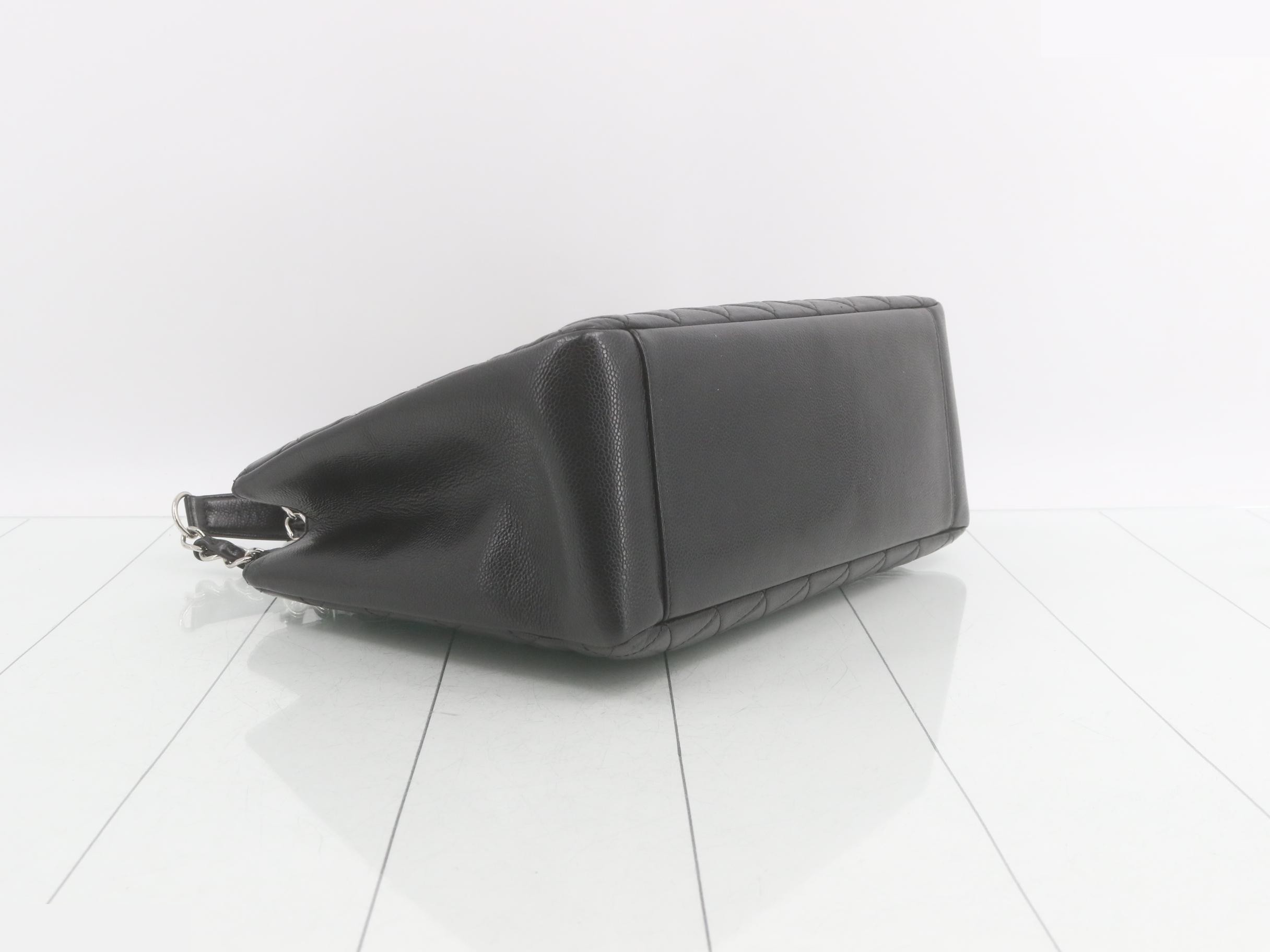 Caviar Skin GST Chain Tote — view 5