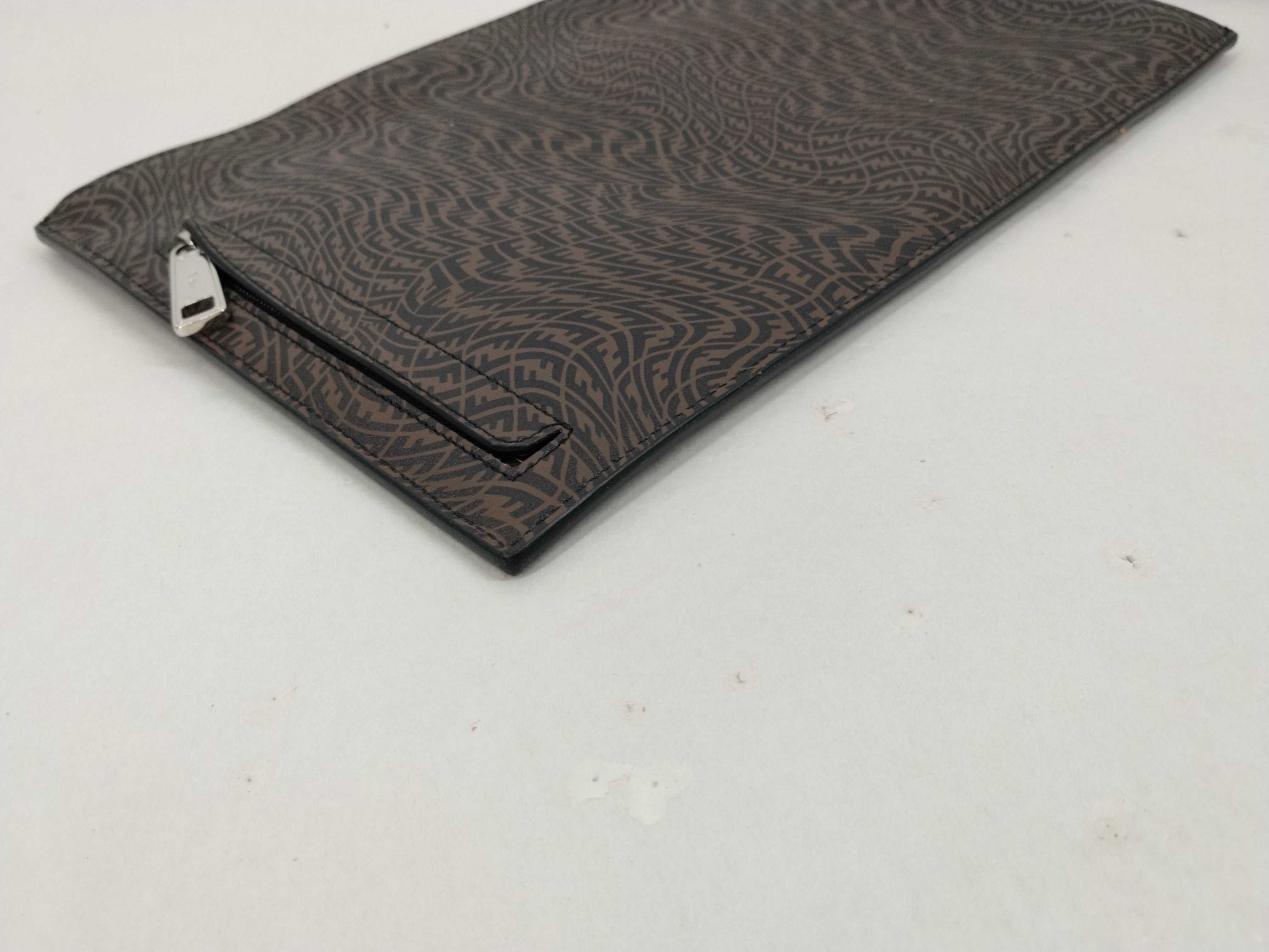 x Sarah Coleman Collaboration Clutch Bag Vertigo Clutch Bag — view 4