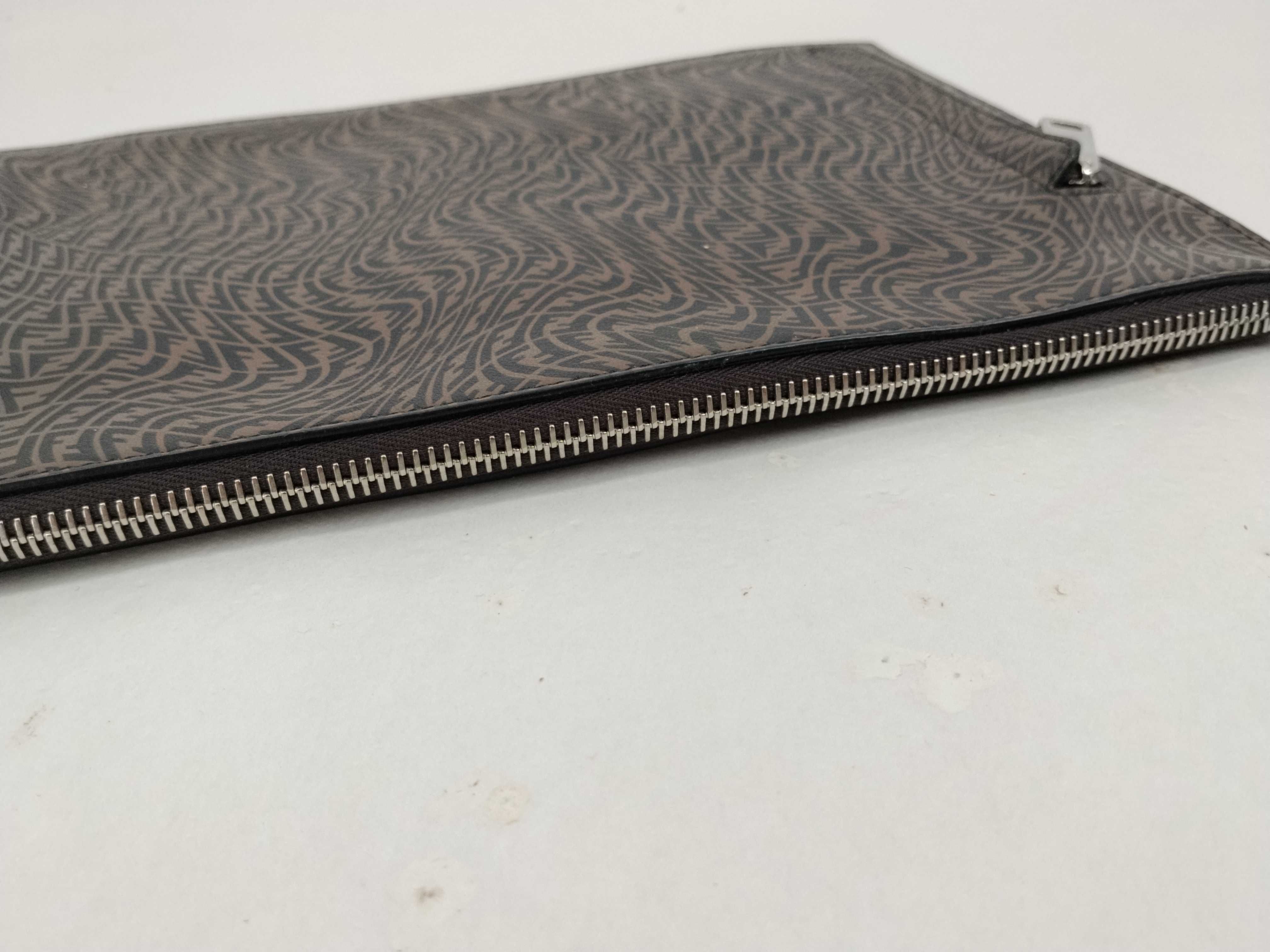 x Sarah Coleman Collaboration Clutch Bag Vertigo Clutch Bag — view 10