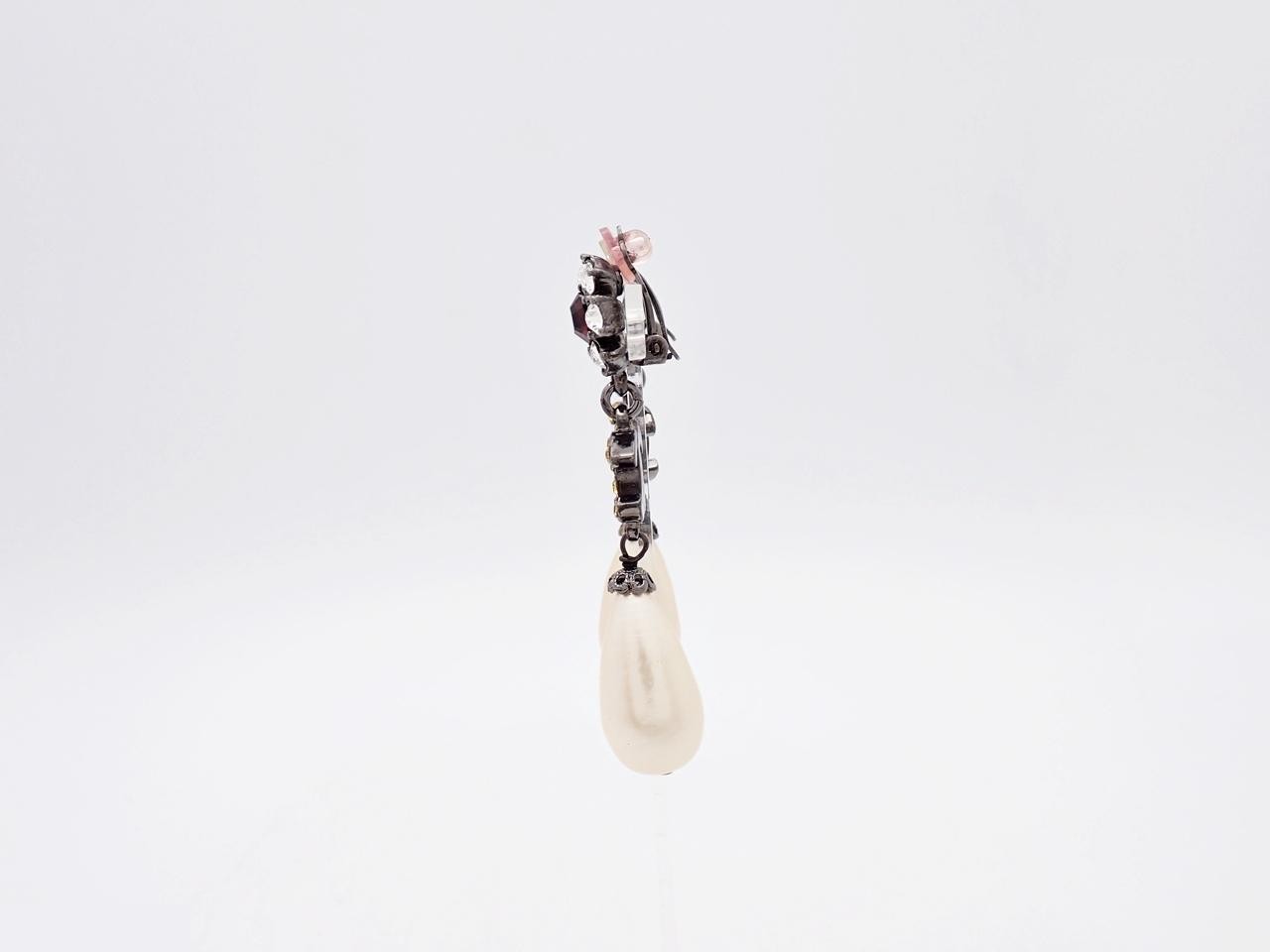 05A Multicolor Rhinestone Swing Pearl Earrings — view 3