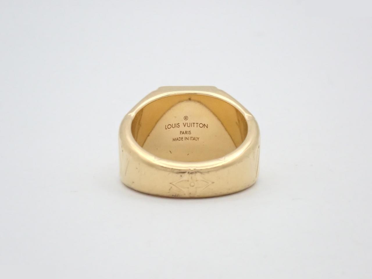 Signet ring #19 — view 2