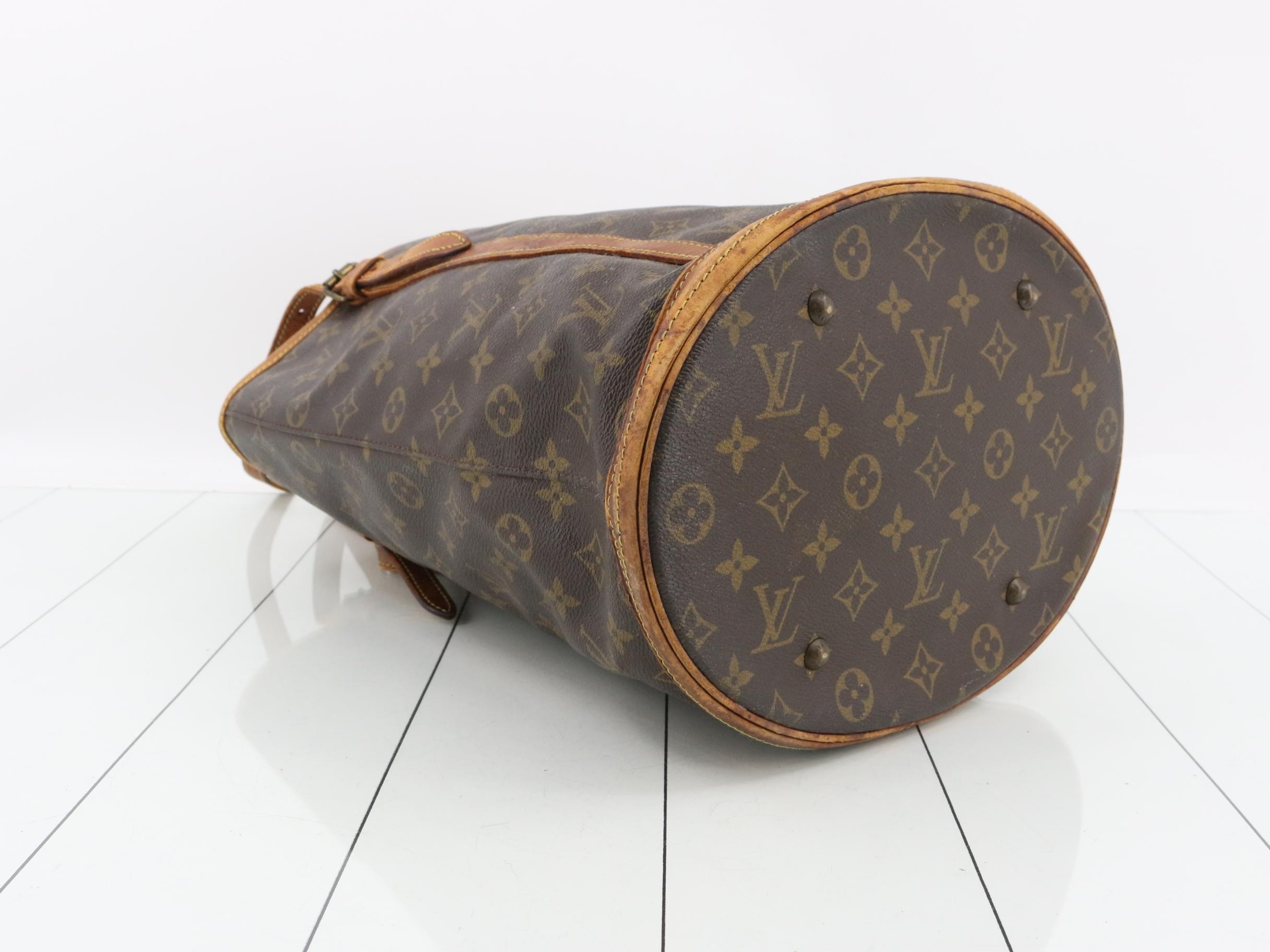 M42236 Bucket GM (without pouch) — view 5