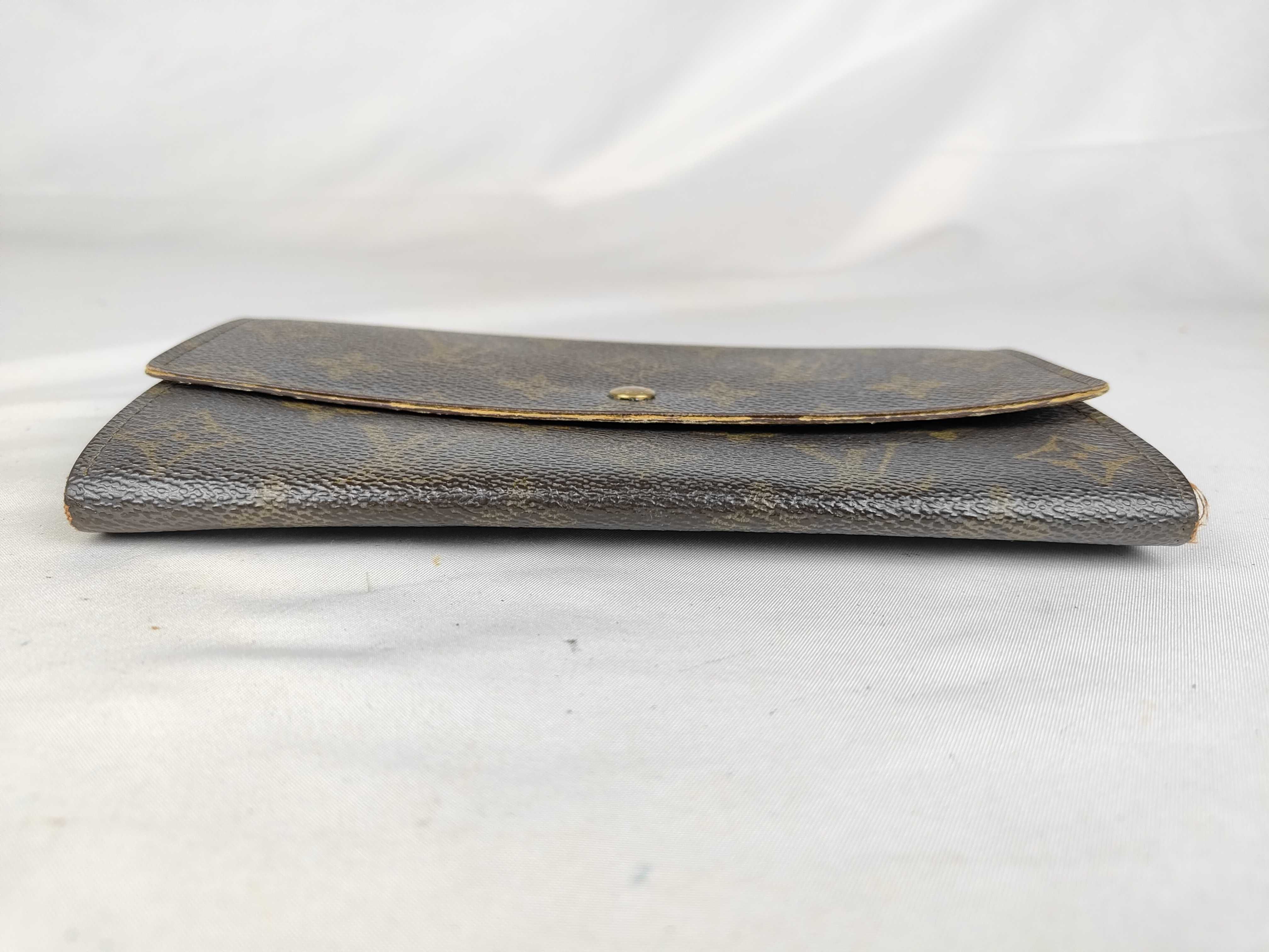Monogram Pochette Portemonnaie Credit Wallet — view 6