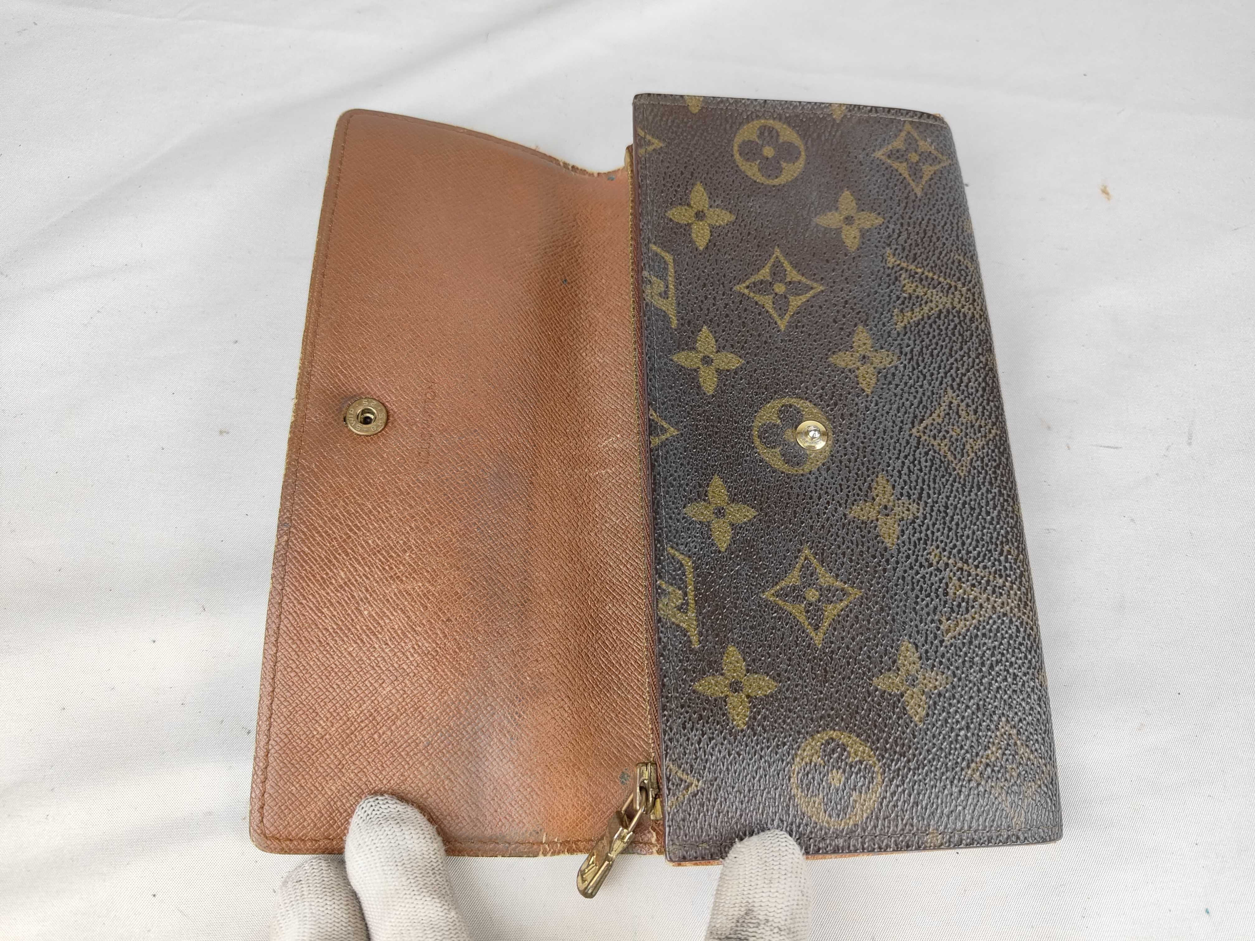 Monogram Pochette Portemonnaie Credit Wallet — view 7