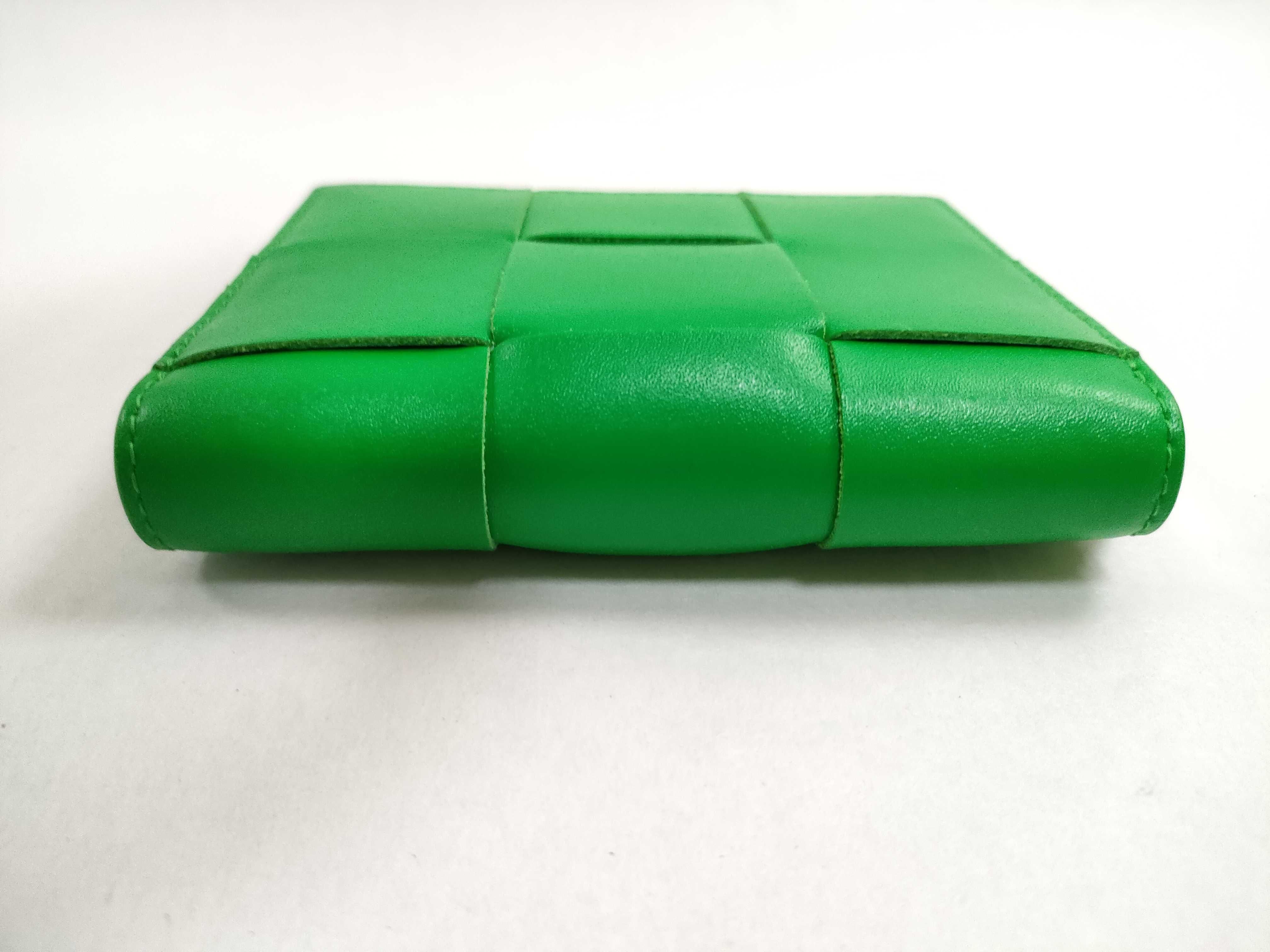 Intrecciato Cassette Bifold Zip Wallet — view 5