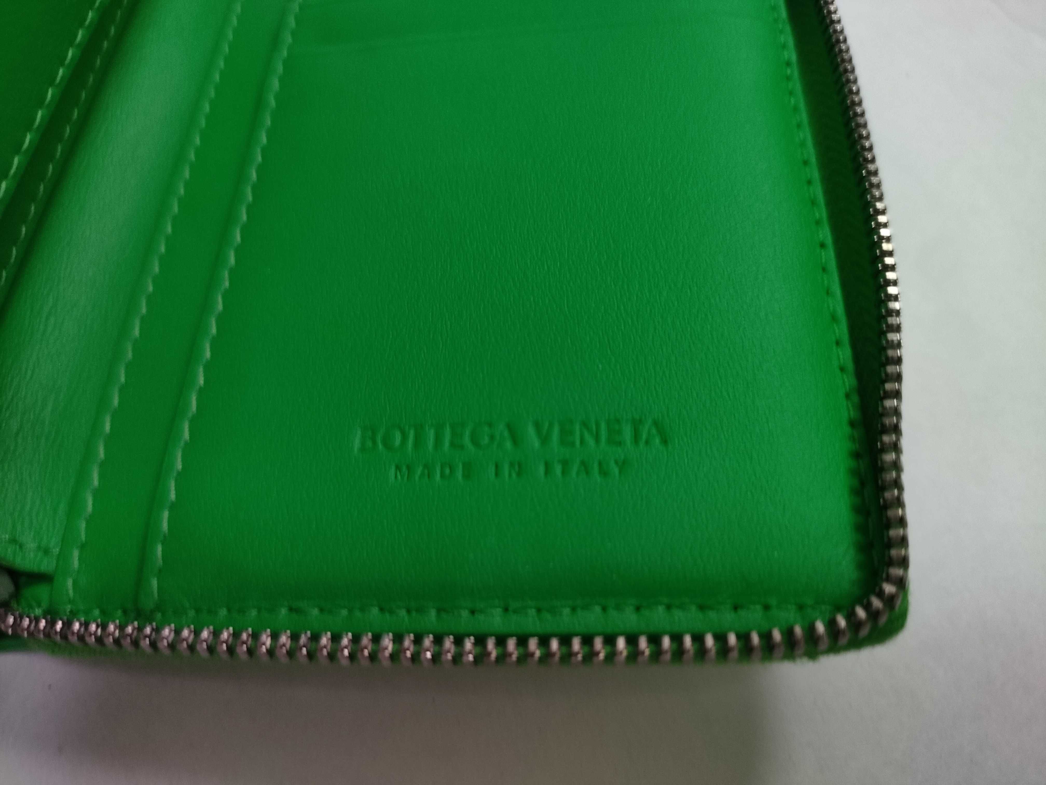 Intrecciato Cassette Bifold Zip Wallet — view 8