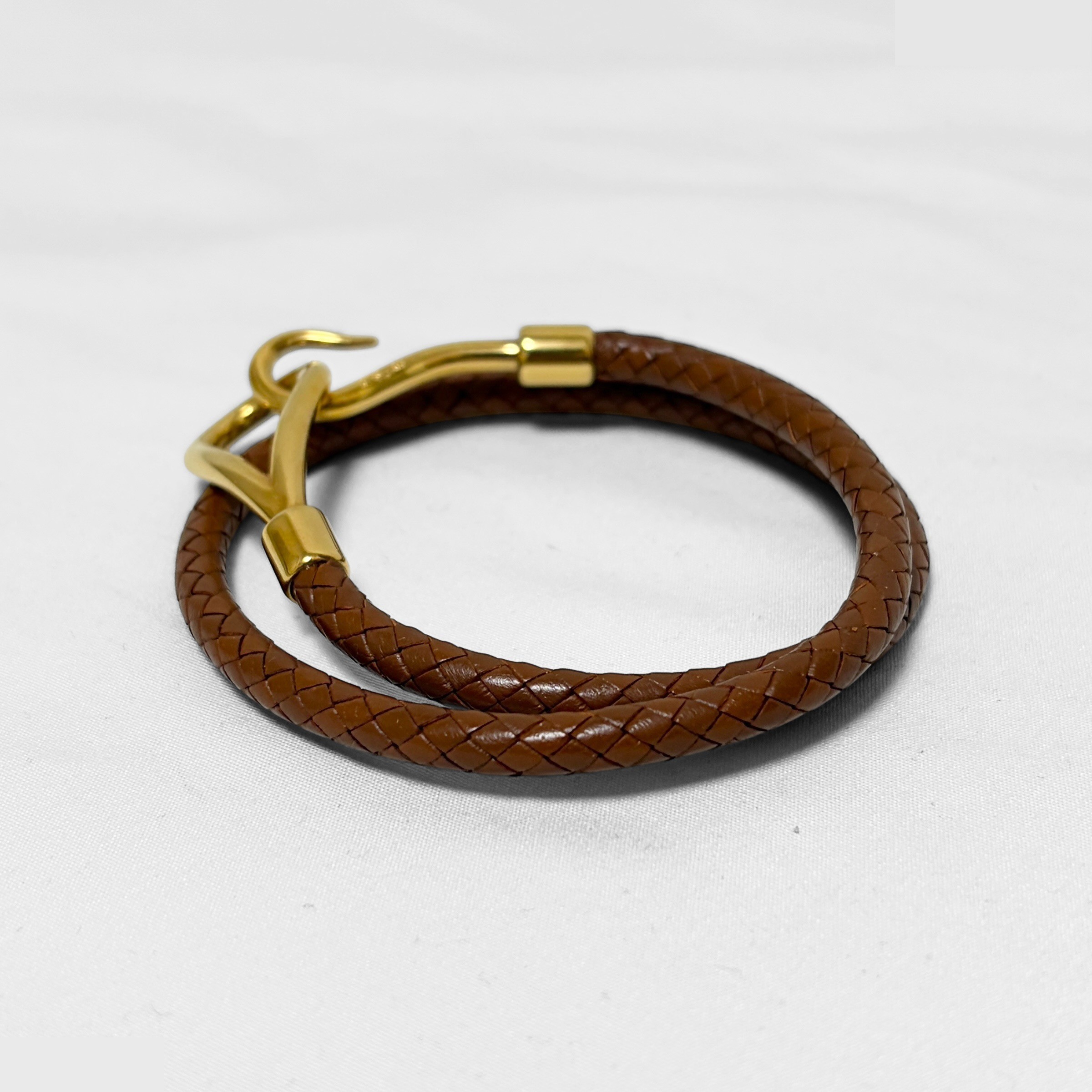 Bracelet, leather, gold and brown, wrist circumference approximately 17cm — view 2