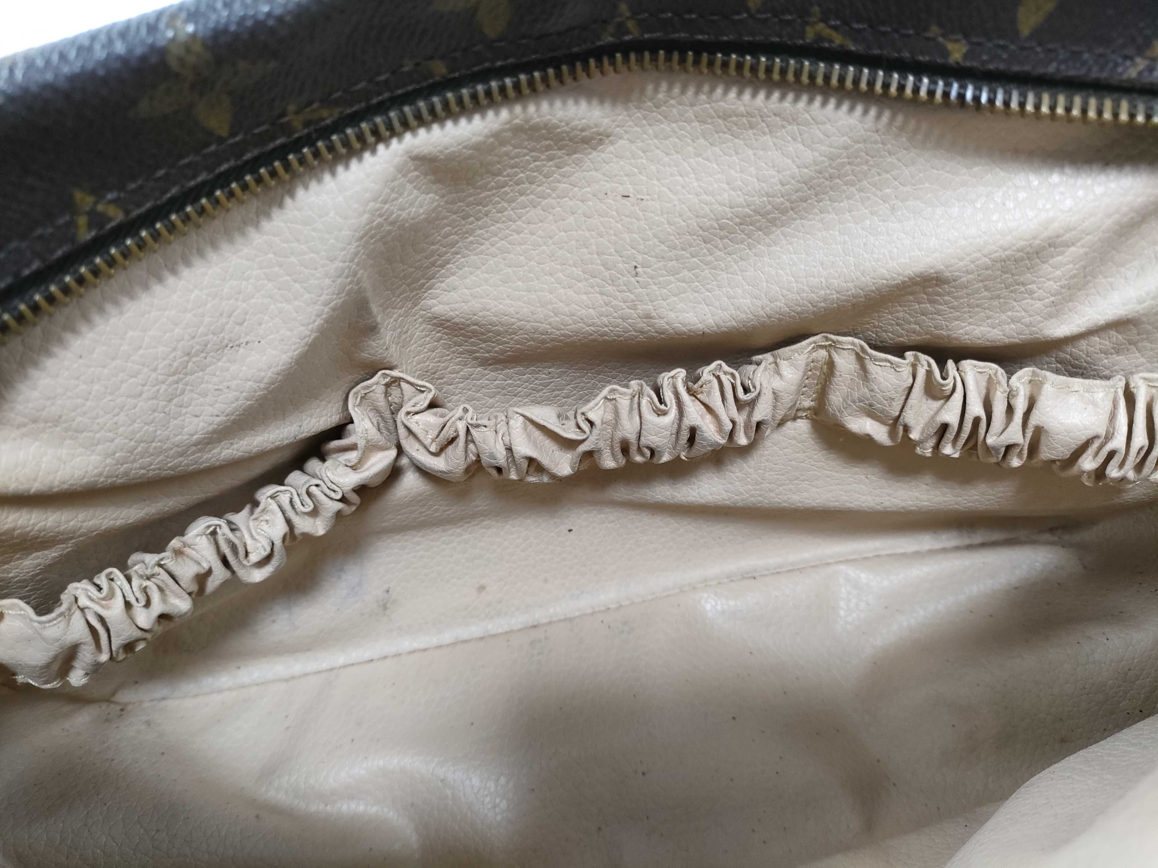 Monogram Louis Vuitton Monogram Trousses Toilette 28 M47522 Second Bag — view 11