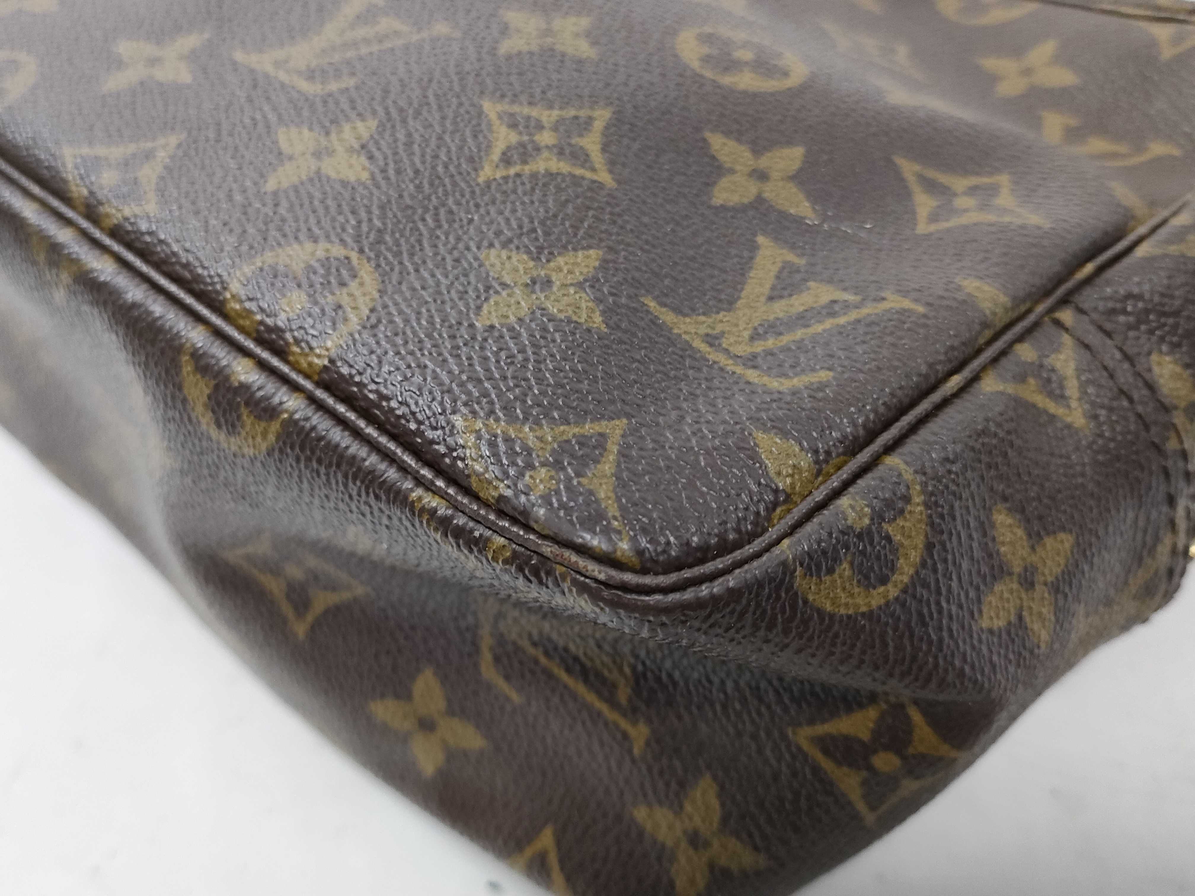 Monogram Louis Vuitton Monogram Trousses Toilette 28 M47522 Second Bag — view 6