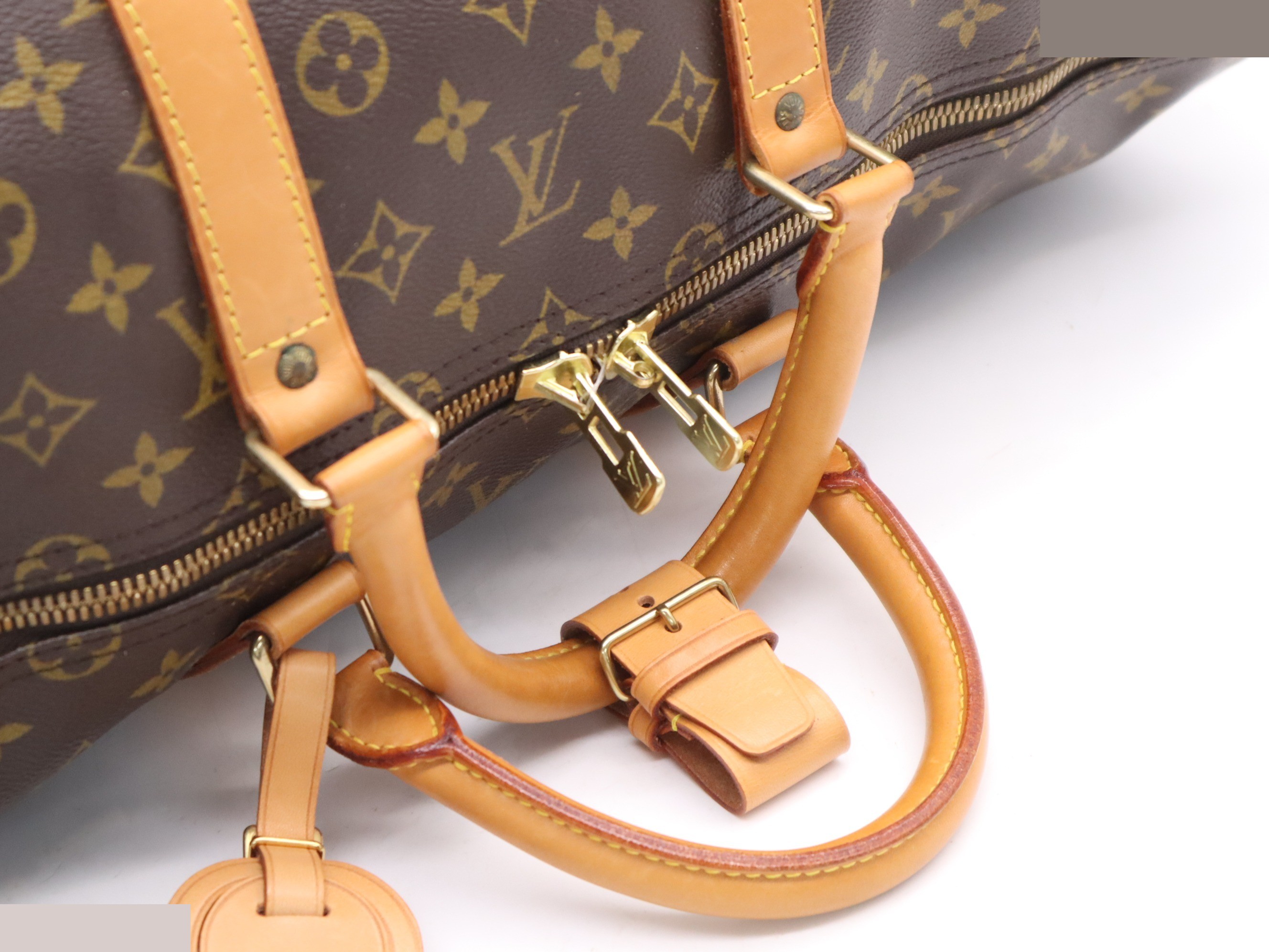 Keepall 55 with name tag and handle strap. — view 6
