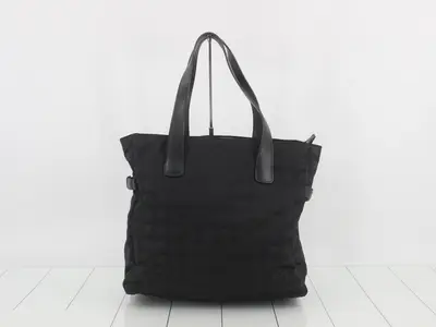 New Travel Line (Bags) - Tote Bag