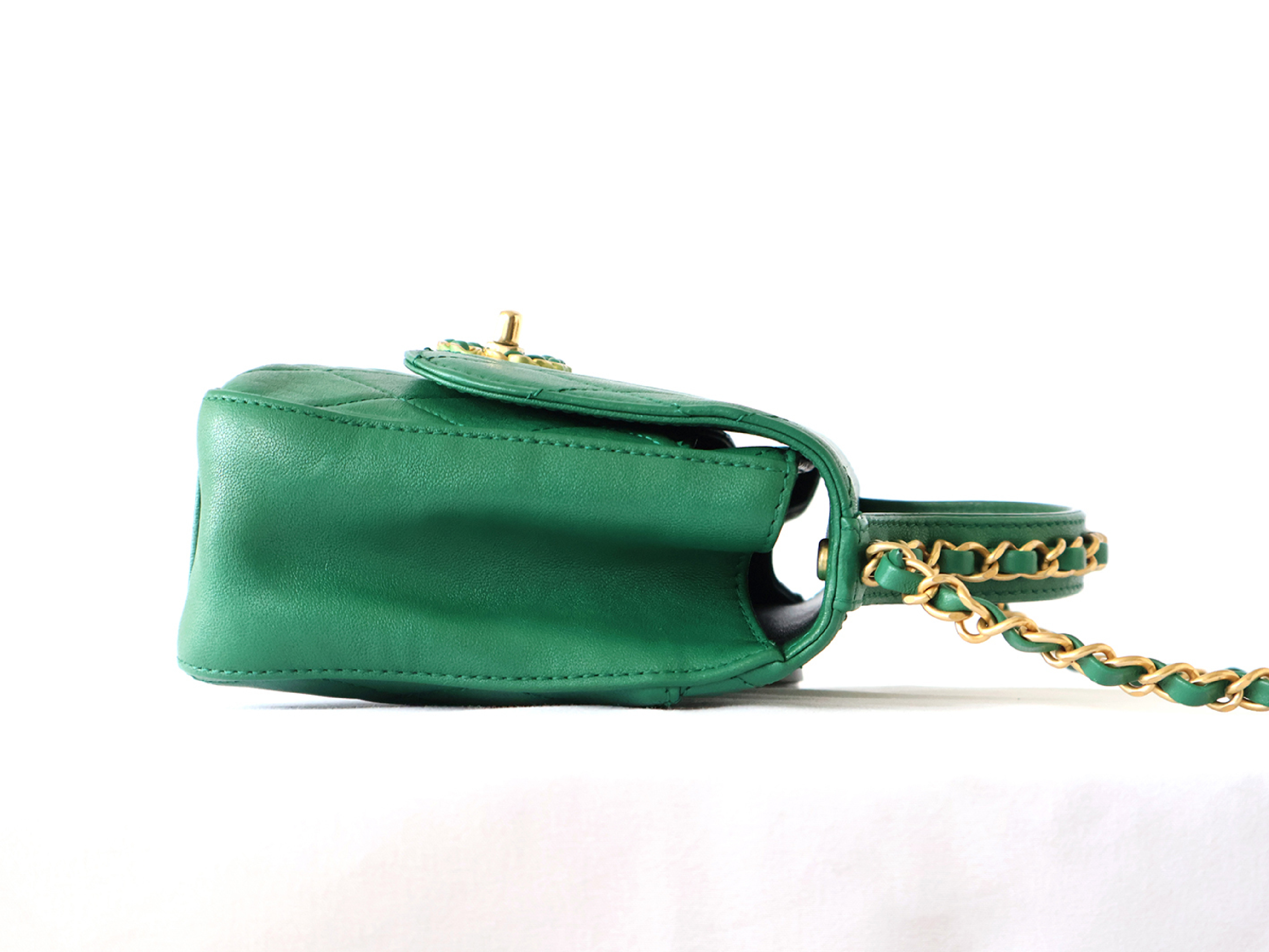 Matelassé Lambskin 2-Way Chain Shoulder Bag (with original seal, serial number 28) - Green — view 7