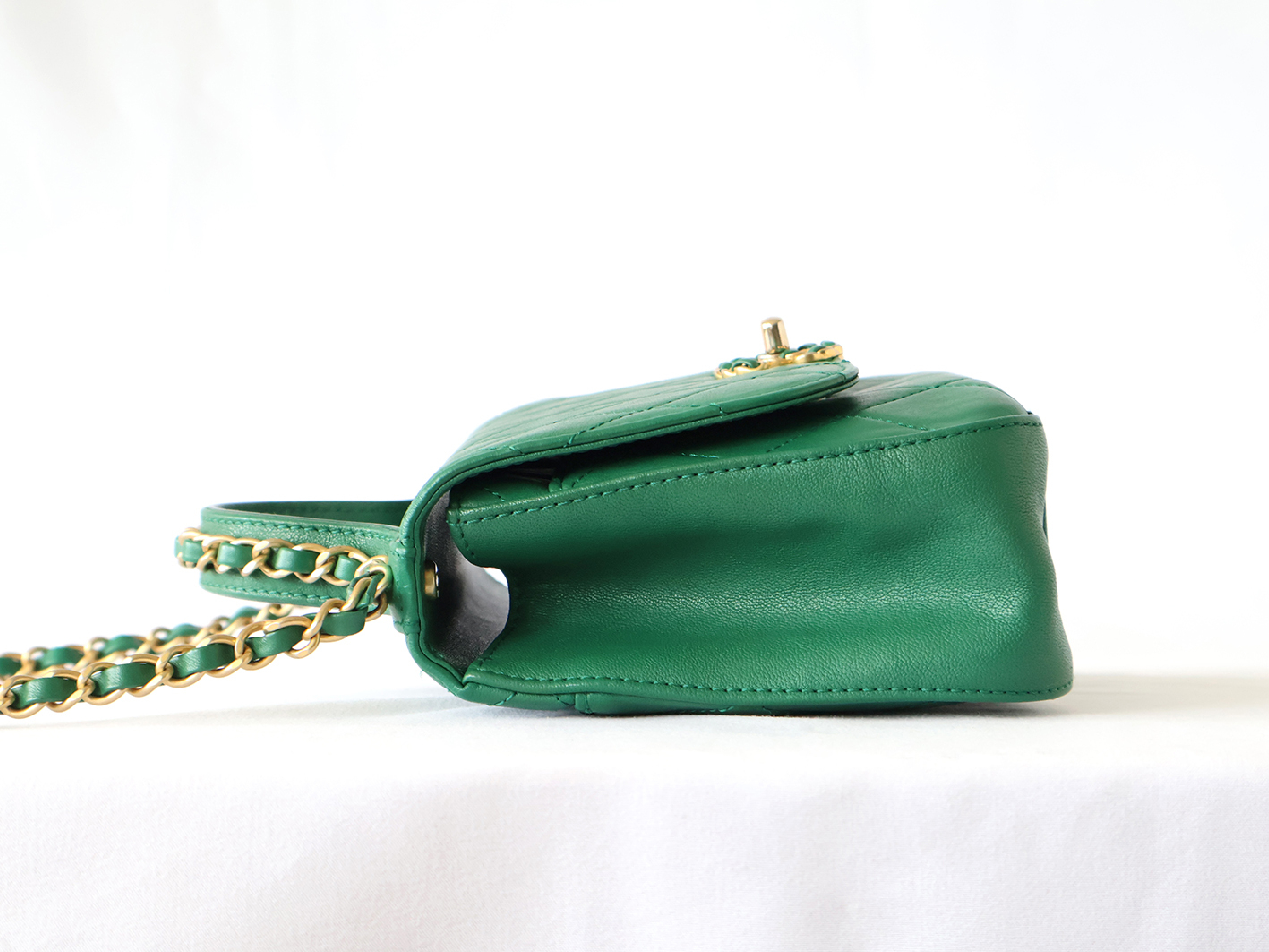 Matelassé Lambskin 2-Way Chain Shoulder Bag (with original seal, serial number 28) - Green — view 8