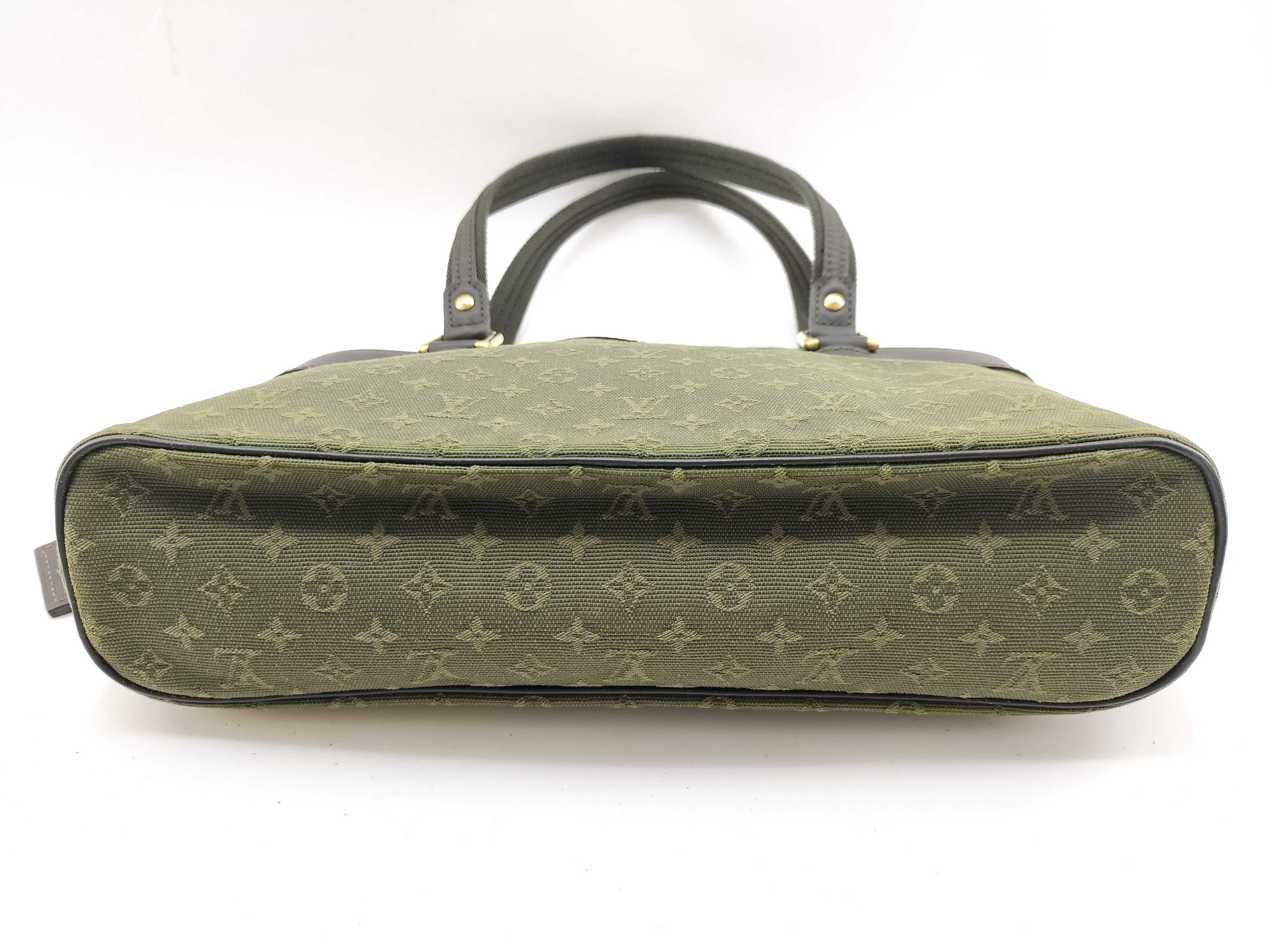 Monogram Mini Louis Vuitton Mini Lucille M92682 Handbag — view 5
