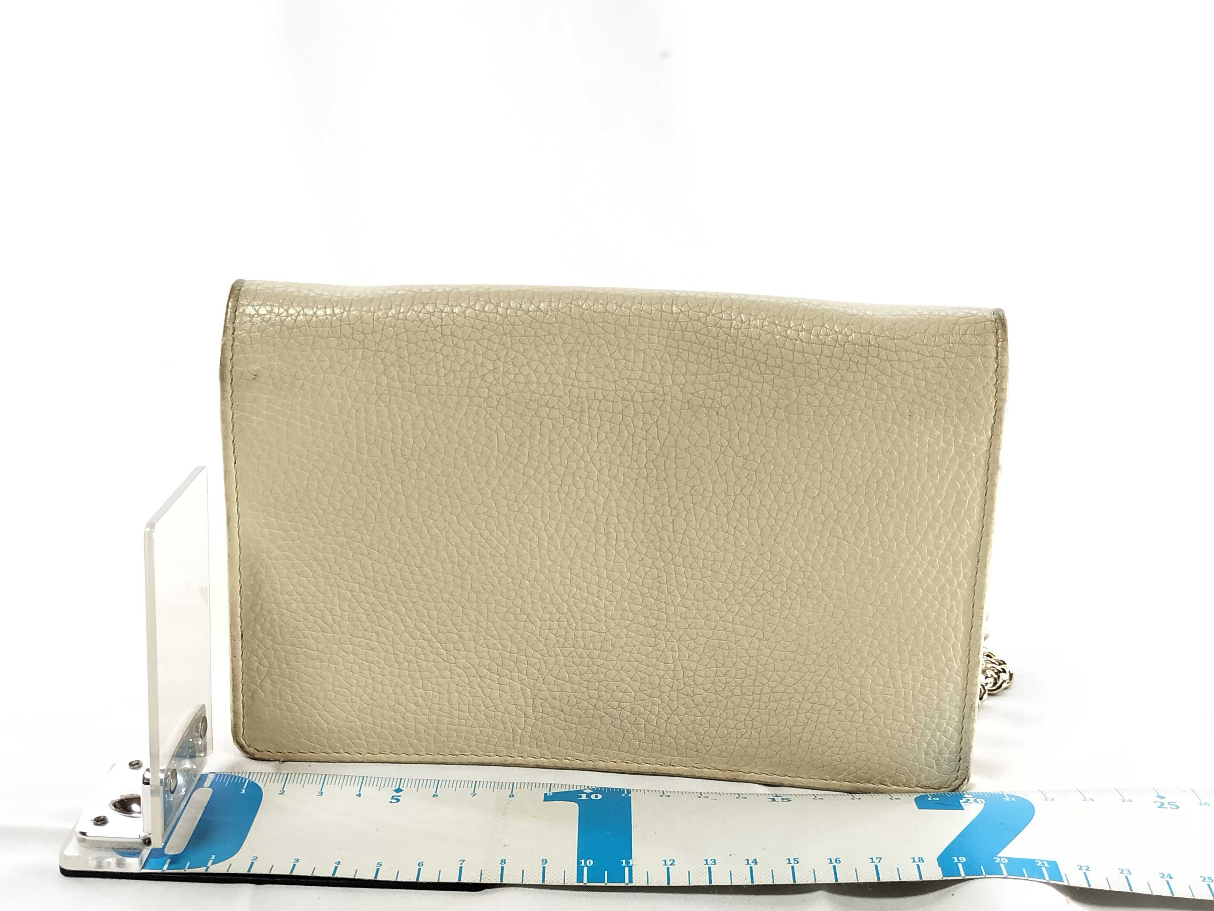 Soho GG 598211 Leather Soho Chain Wallet Shoulder Bag — view 2