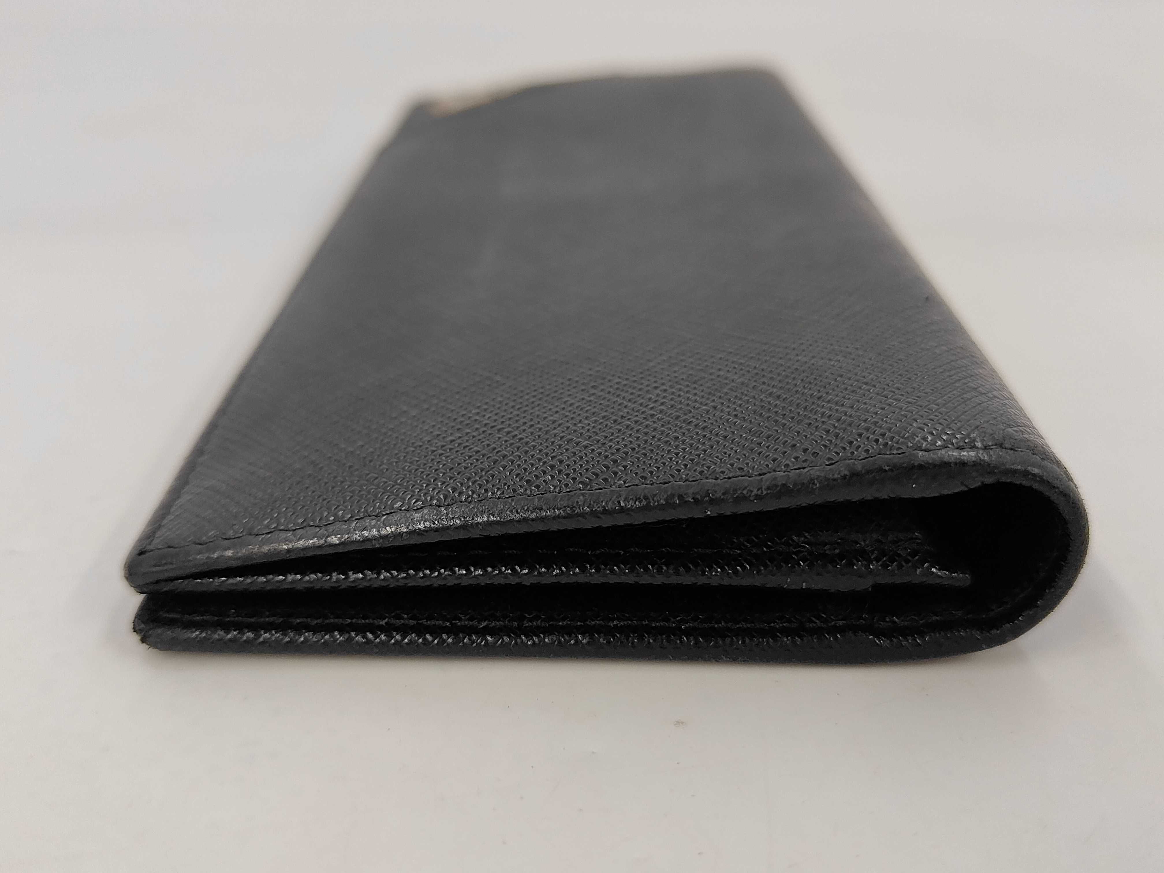 Round Saffiano Black (IY5089) Long Wallet — view 4