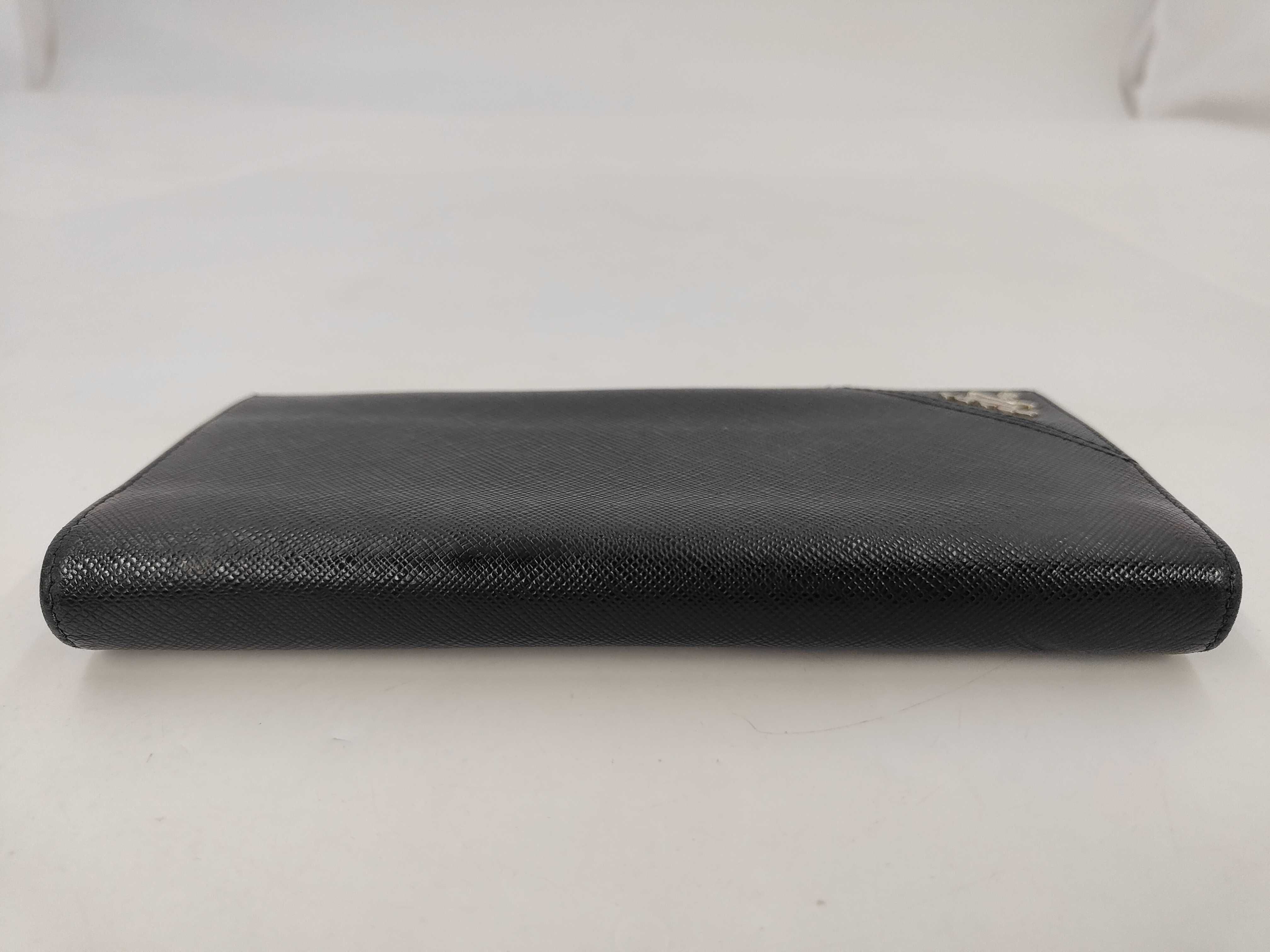 Round Saffiano Black (IY5089) Long Wallet — view 5