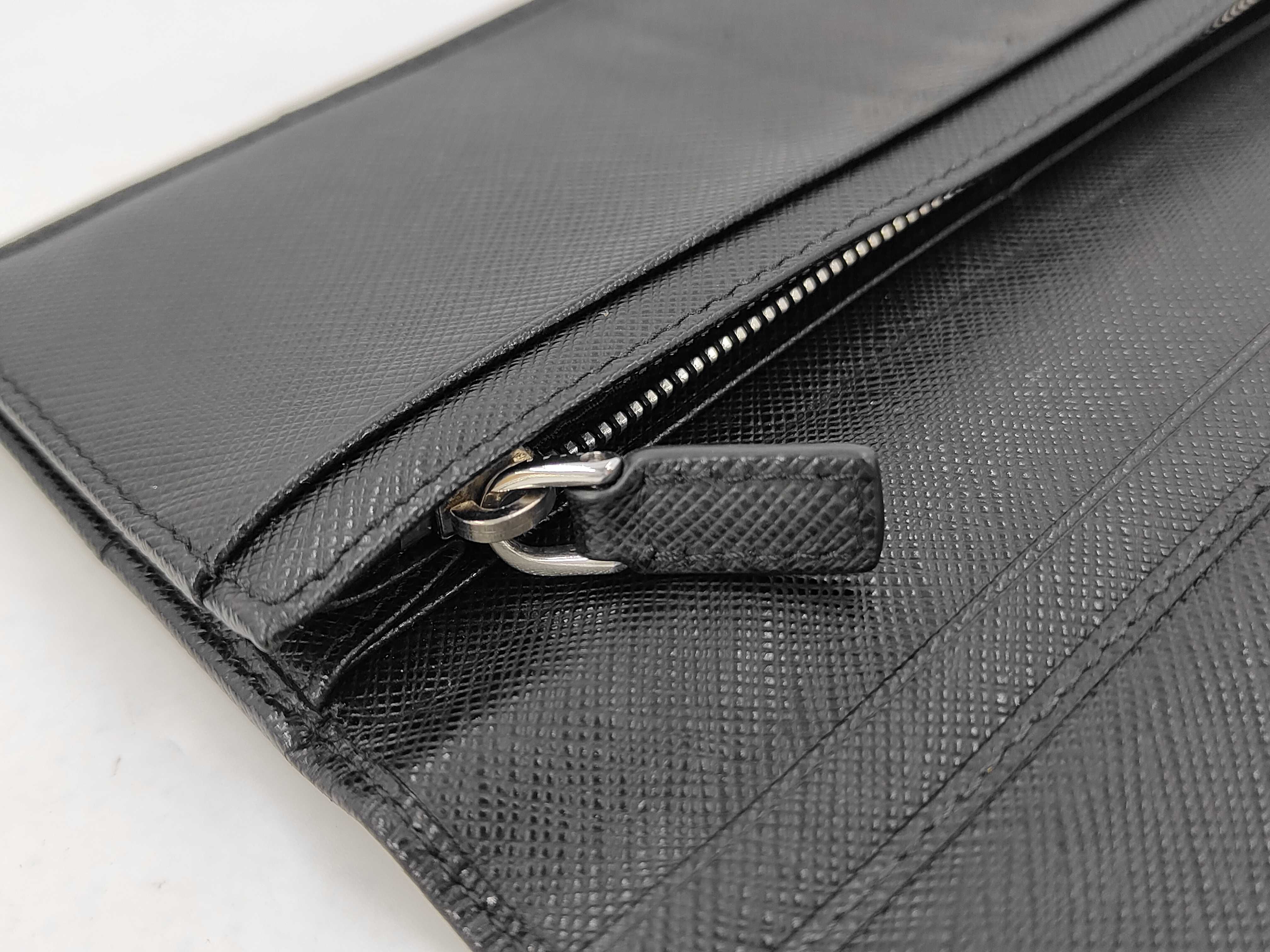 Round Saffiano Black (IY5089) Long Wallet — view 8