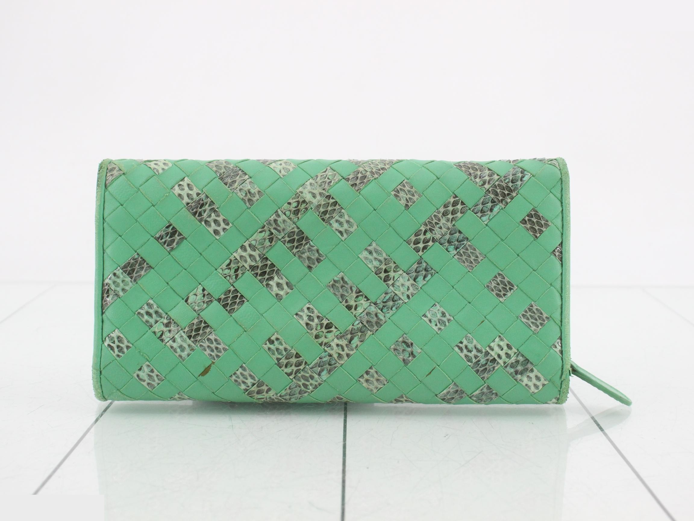 Intrecciato (bag) and wallet - green — view 2