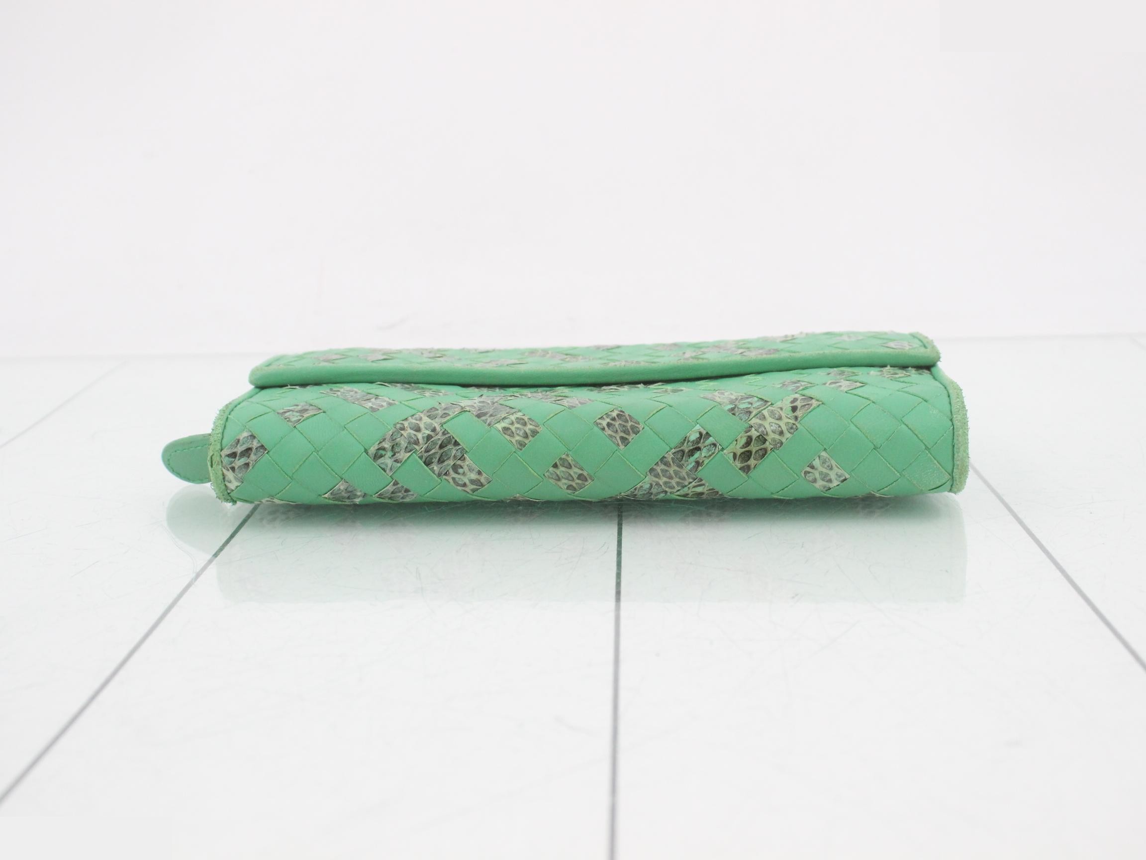 Intrecciato (bag) and wallet - green — view 3