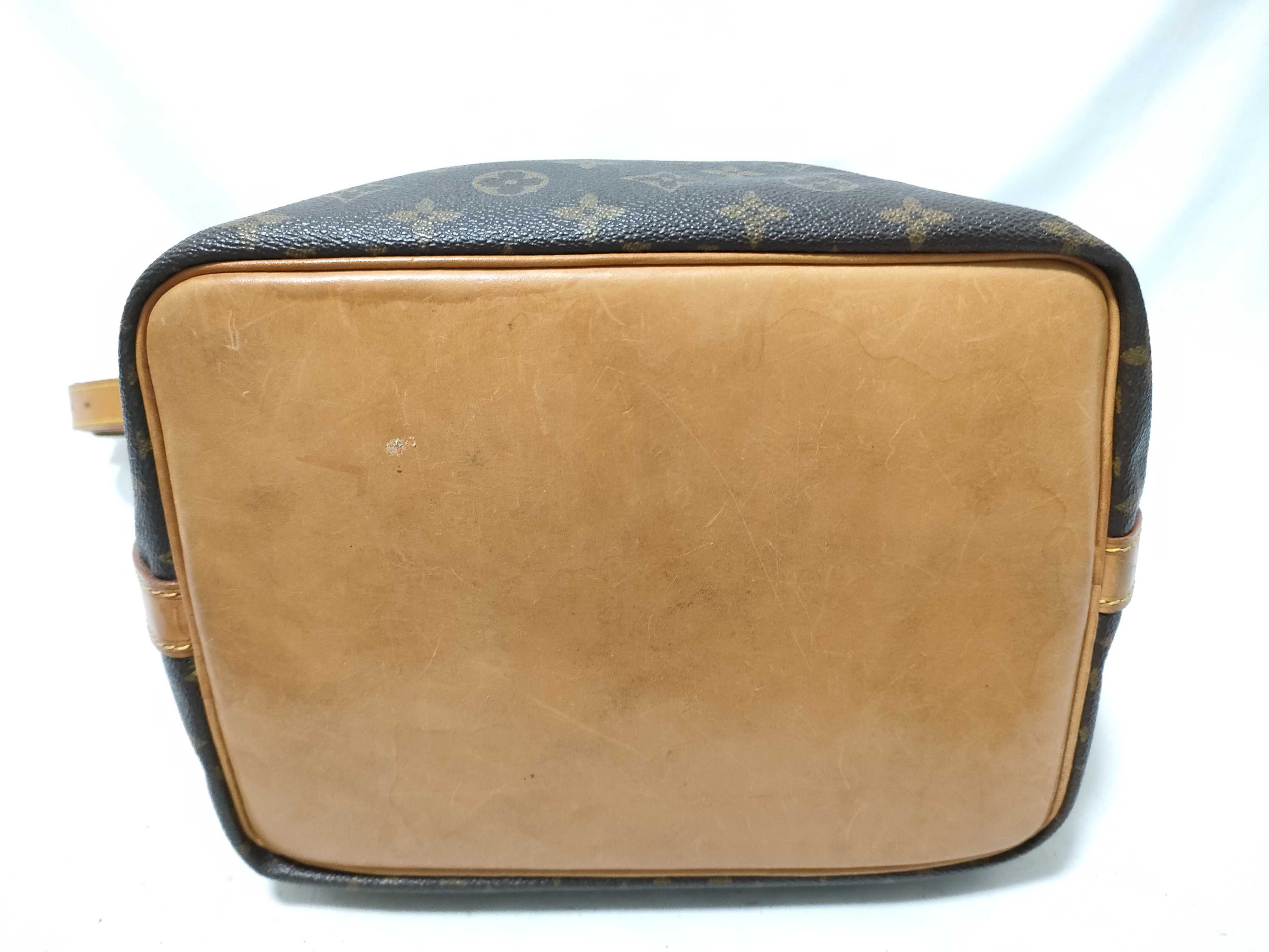 Monogram AR8901 Petit Noé Shoulder Bag — view 7