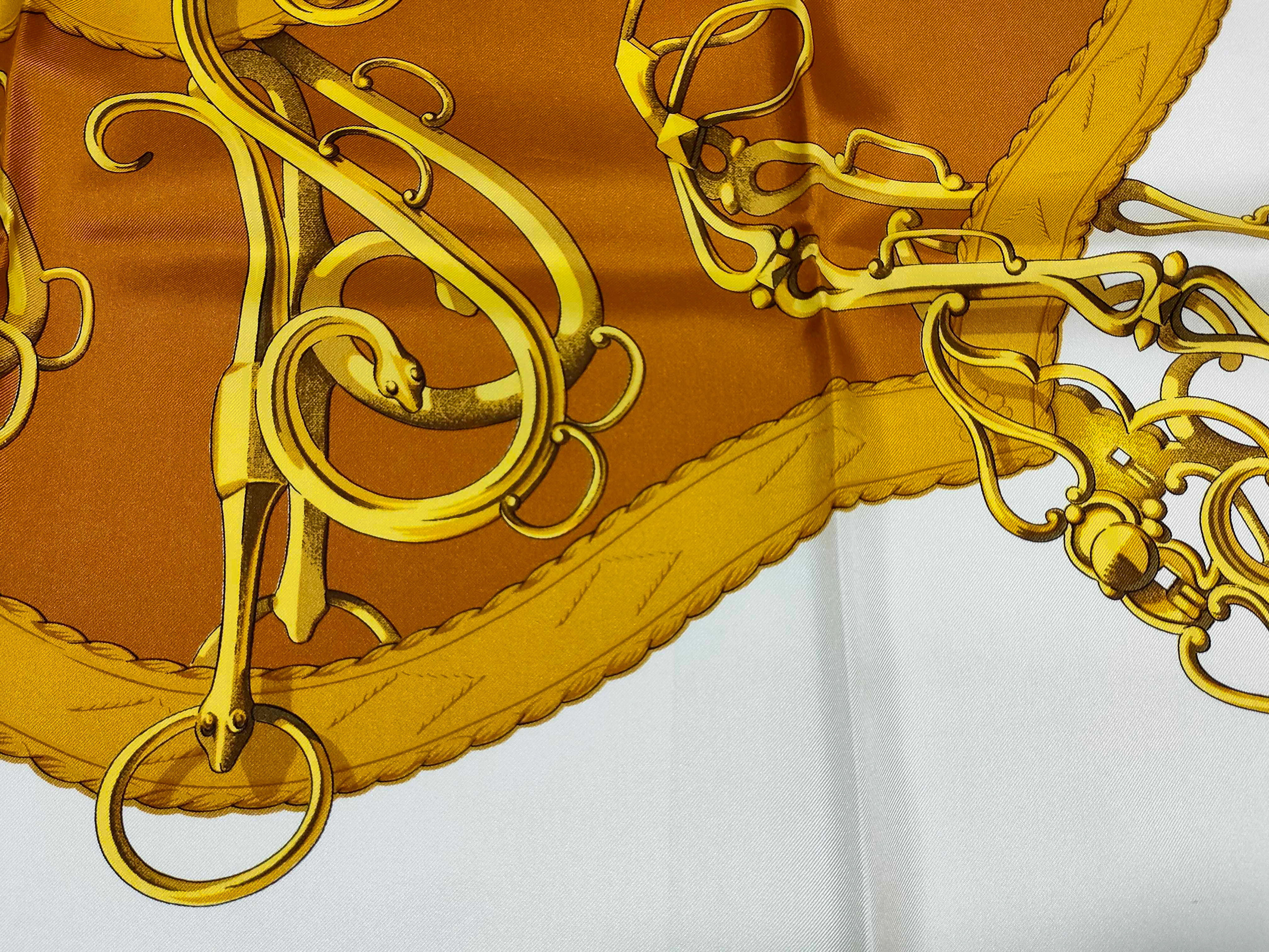 Carre 90 MORS ET GOURMETTES (Henri d'Origny Silk, Brown) - Other Accessories — view 11