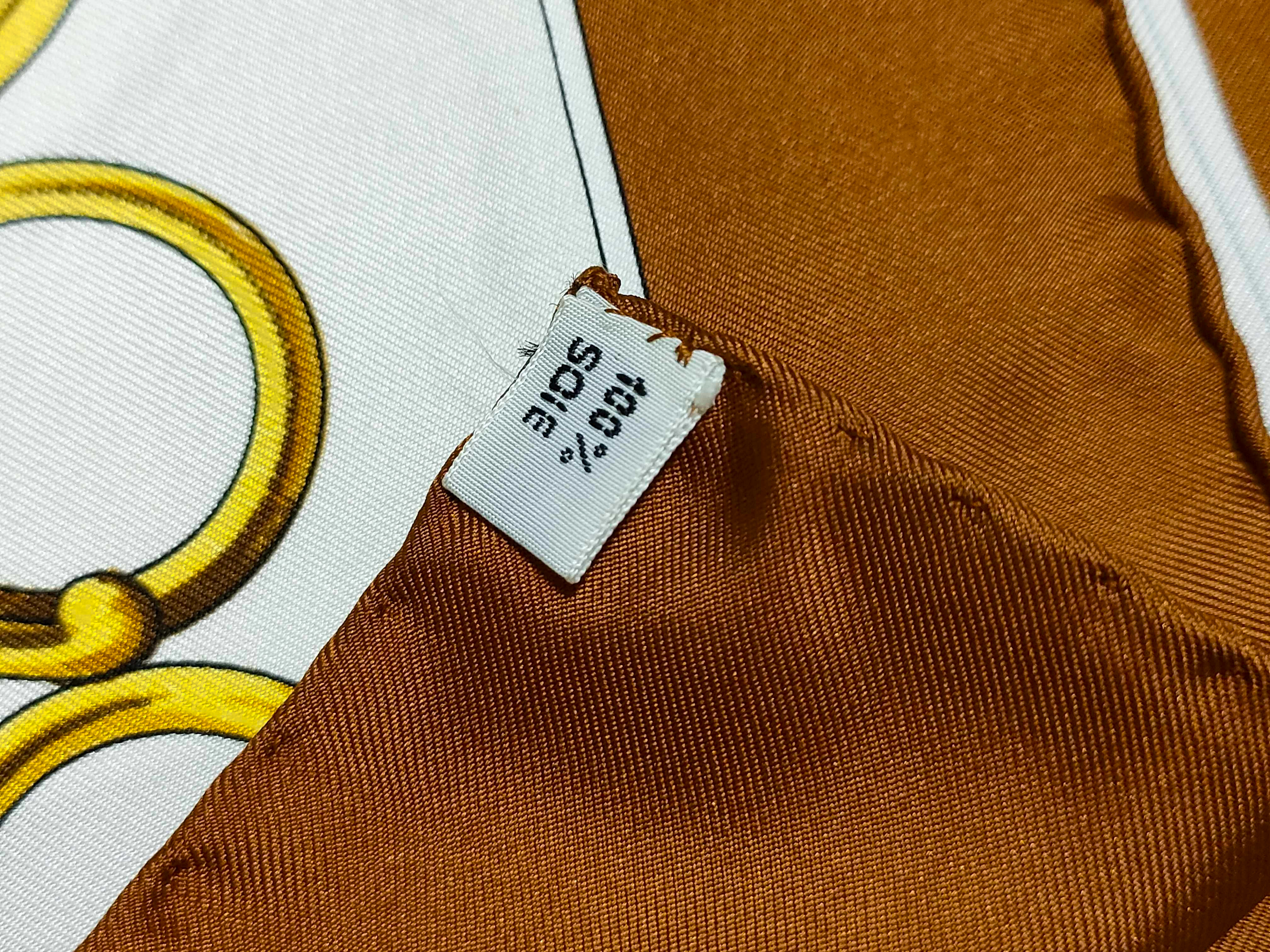Carre 90 MORS ET GOURMETTES (Henri d'Origny Silk, Brown) - Other Accessories — view 3