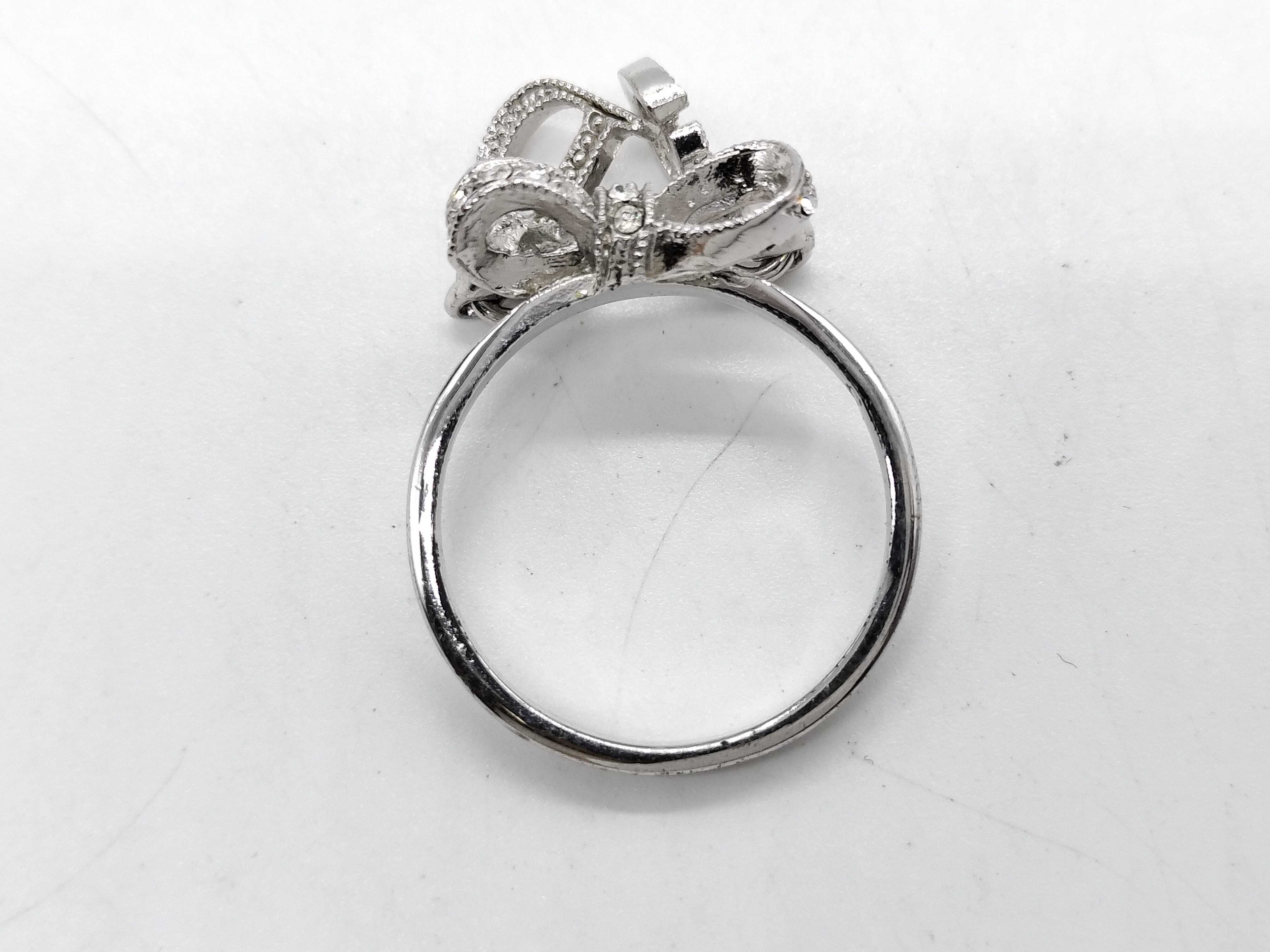 Ribbon CD Logo Silver Color Ring — view 4