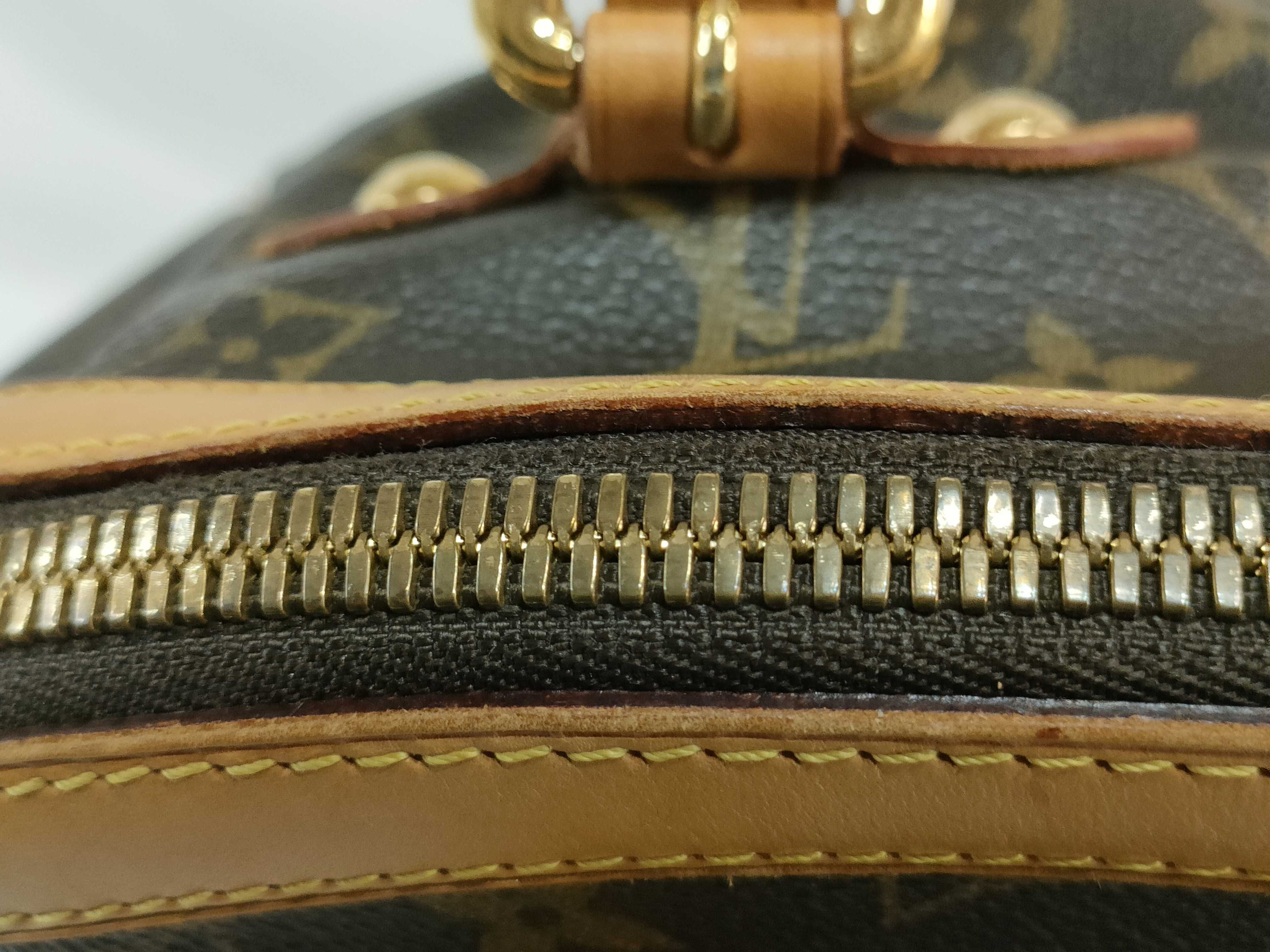 Monogram Tivoli GM M40144 Handbag — view 10