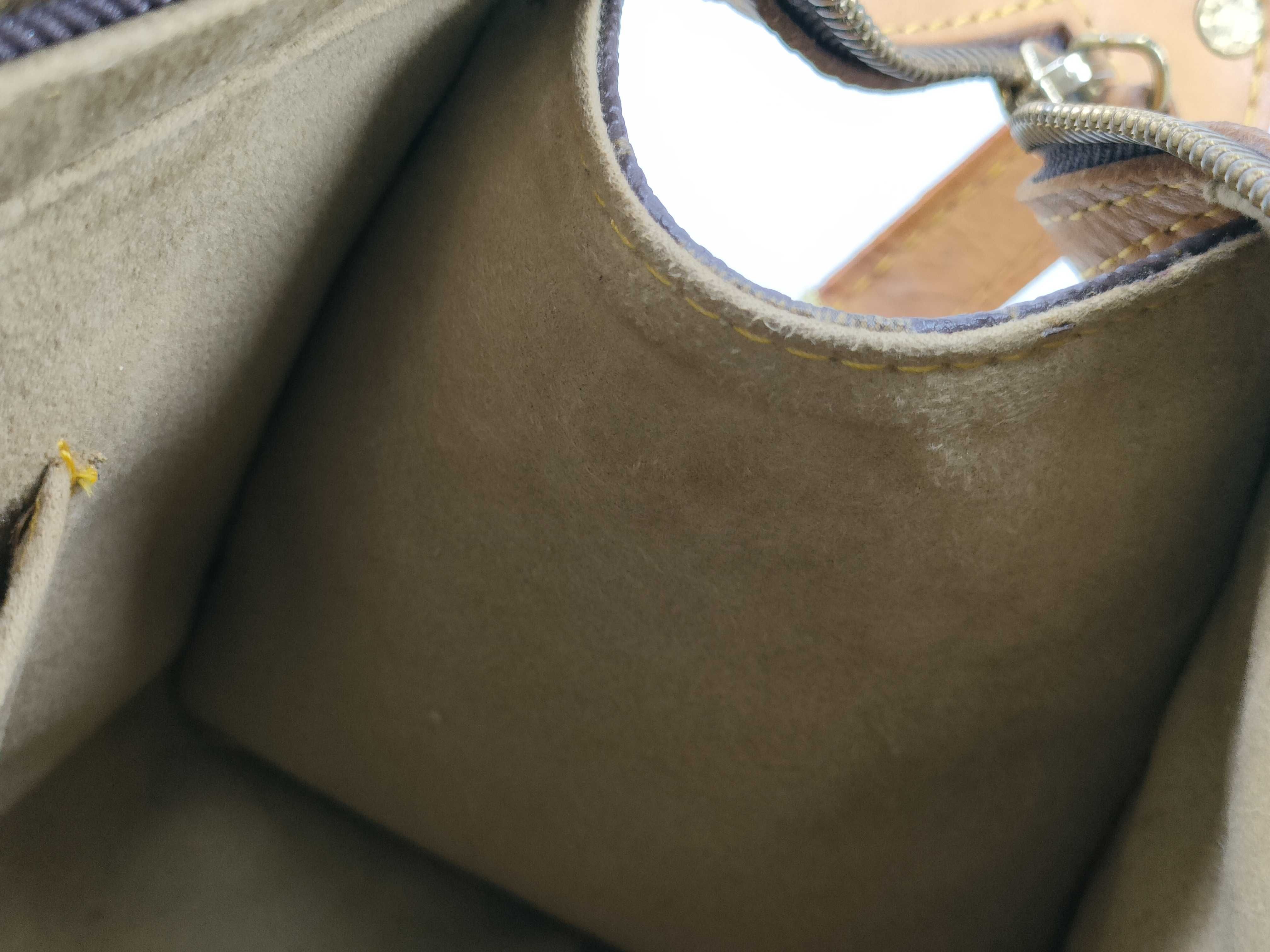 Monogram LV Popin Coeur Shoulder Bag — view 12