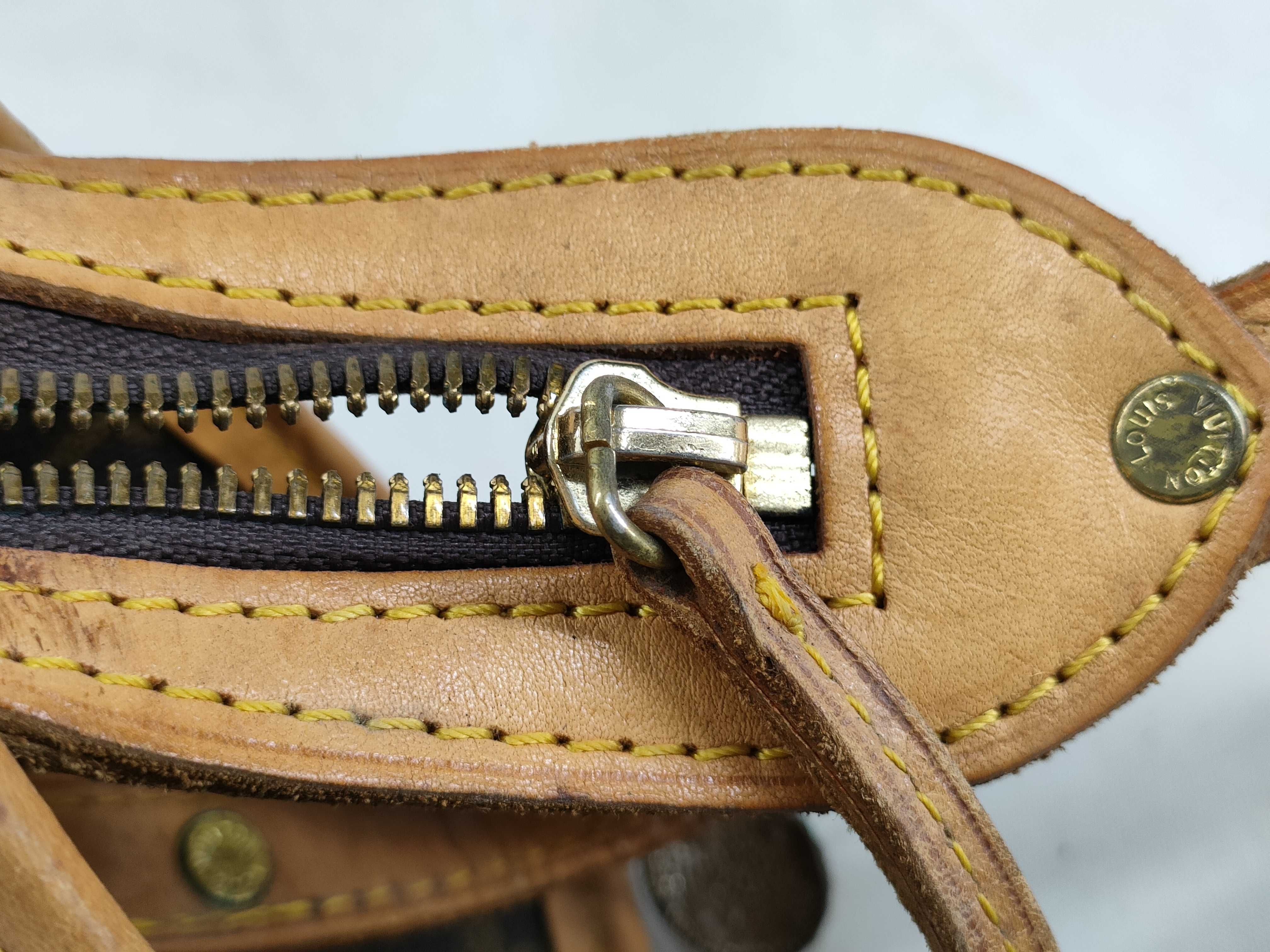 Monogram LV Popin Coeur Shoulder Bag — view 14