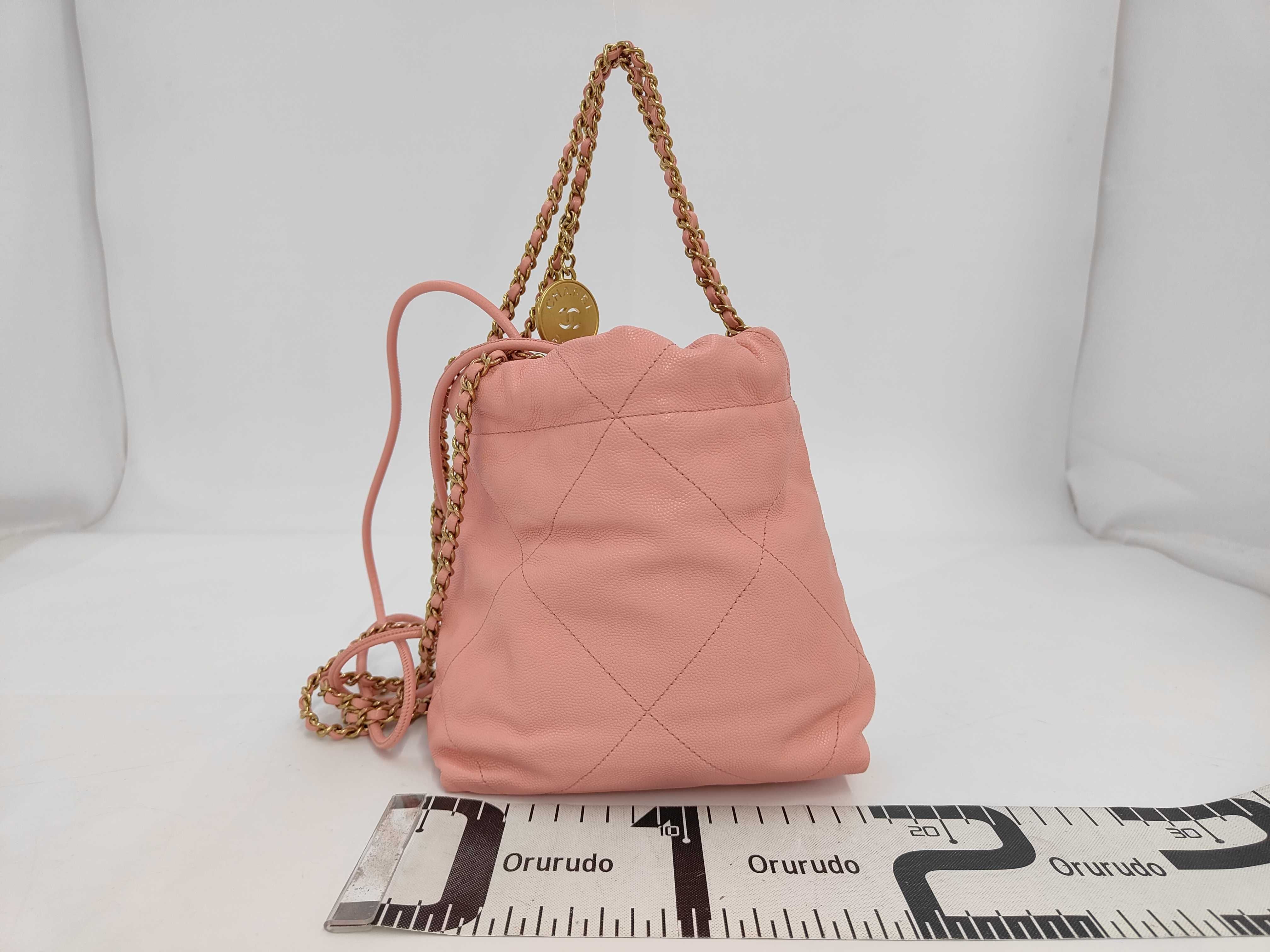 2156 Chanel 22 Chain Shoulder Bag with Gold Hardware, Pink Shoulder Bag — view 2