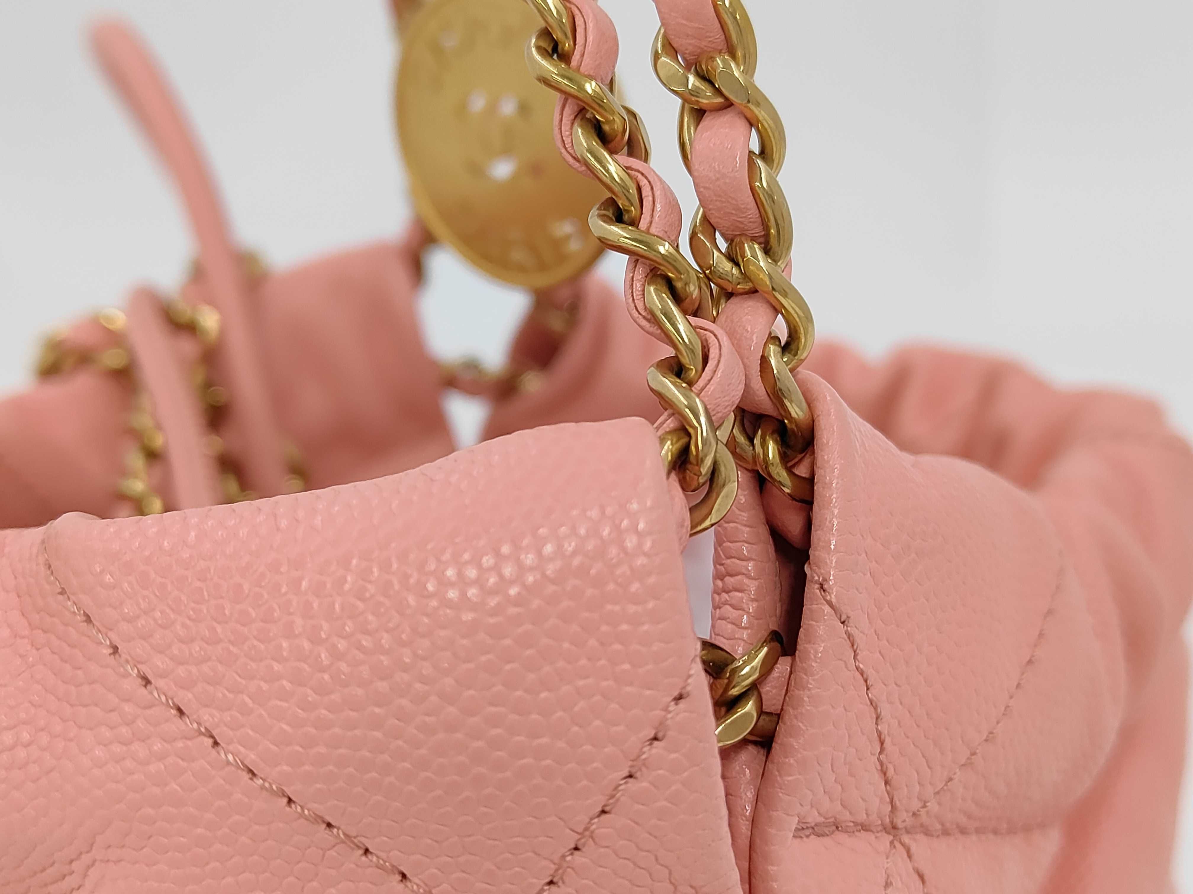 2156 Chanel 22 Chain Shoulder Bag with Gold Hardware, Pink Shoulder Bag — view 3