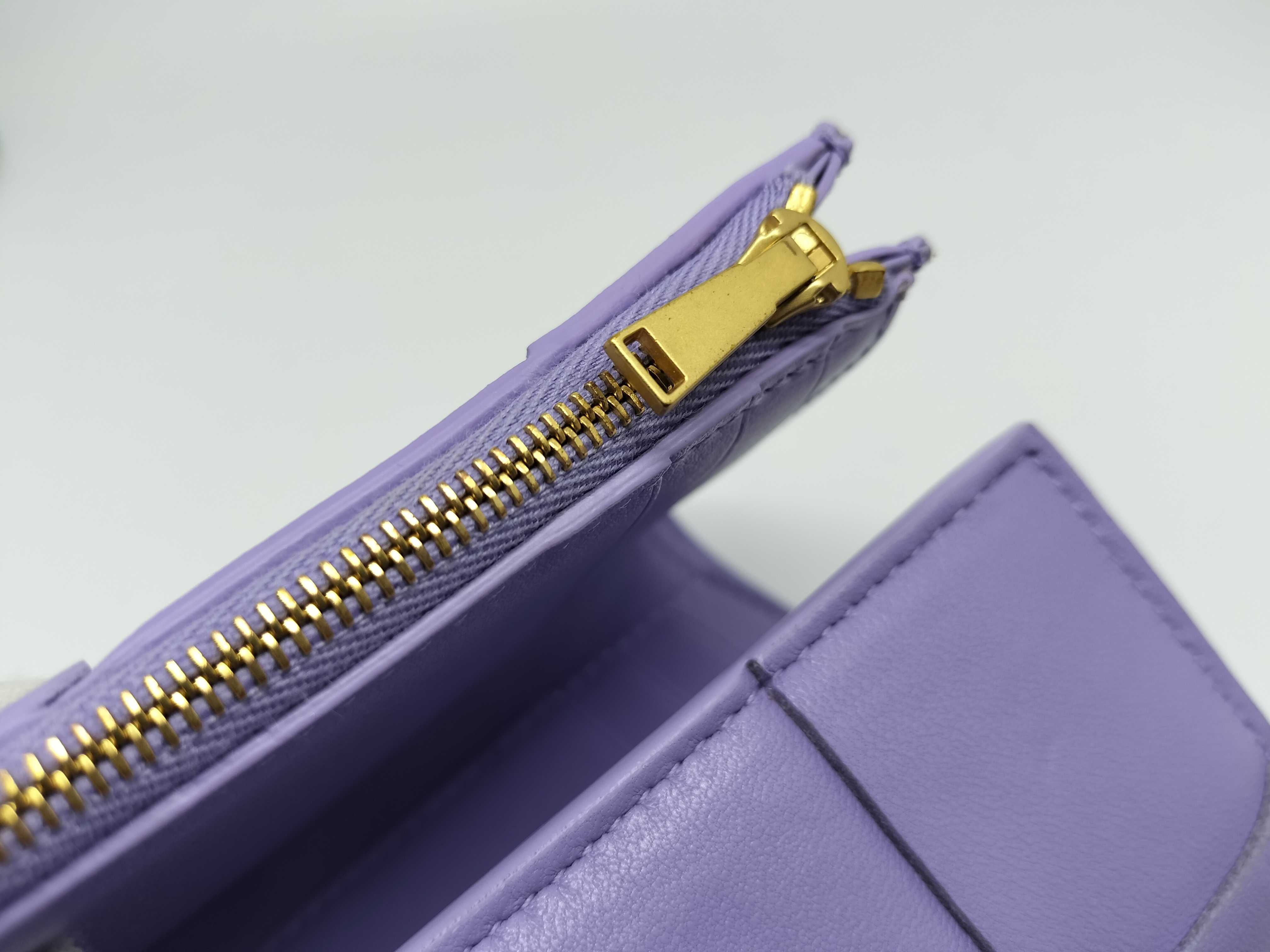 Leather Cassette Maxi Intrecciato Tri-fold Wallet — view 8
