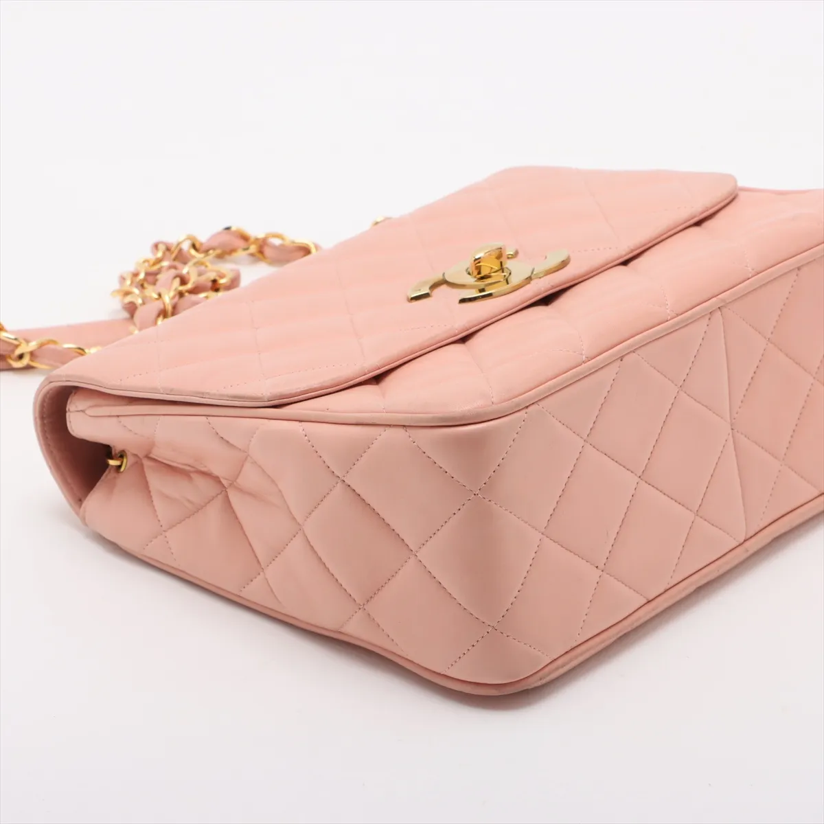 Matelassé Lambskin Single Flap Single Chain Bag, Pink with Gold Hardware, Item No. 3239302 (Serial No. 3) — view 4