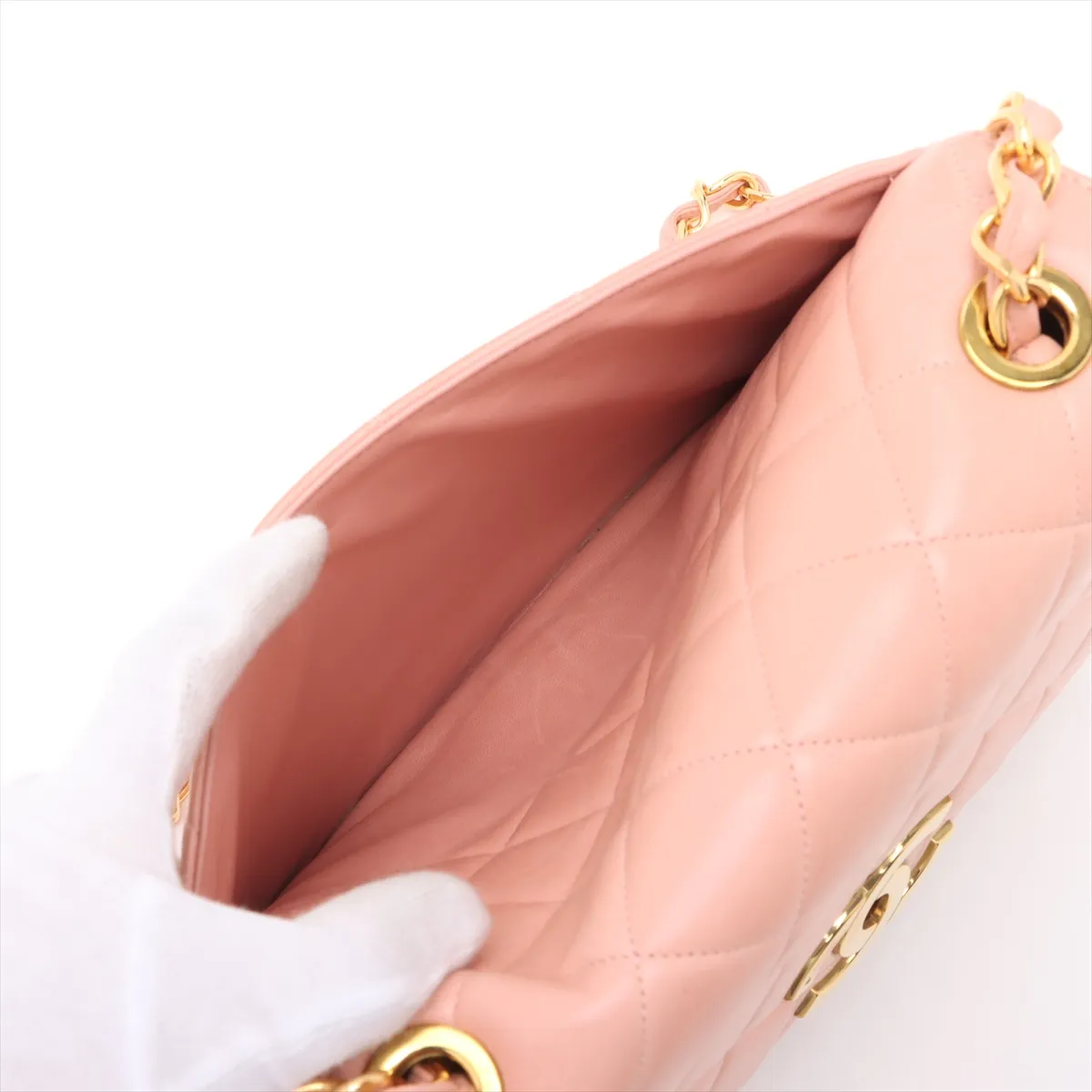 Matelassé Lambskin Single Flap Single Chain Bag, Pink with Gold Hardware, Item No. 3239302 (Serial No. 3) — view 7