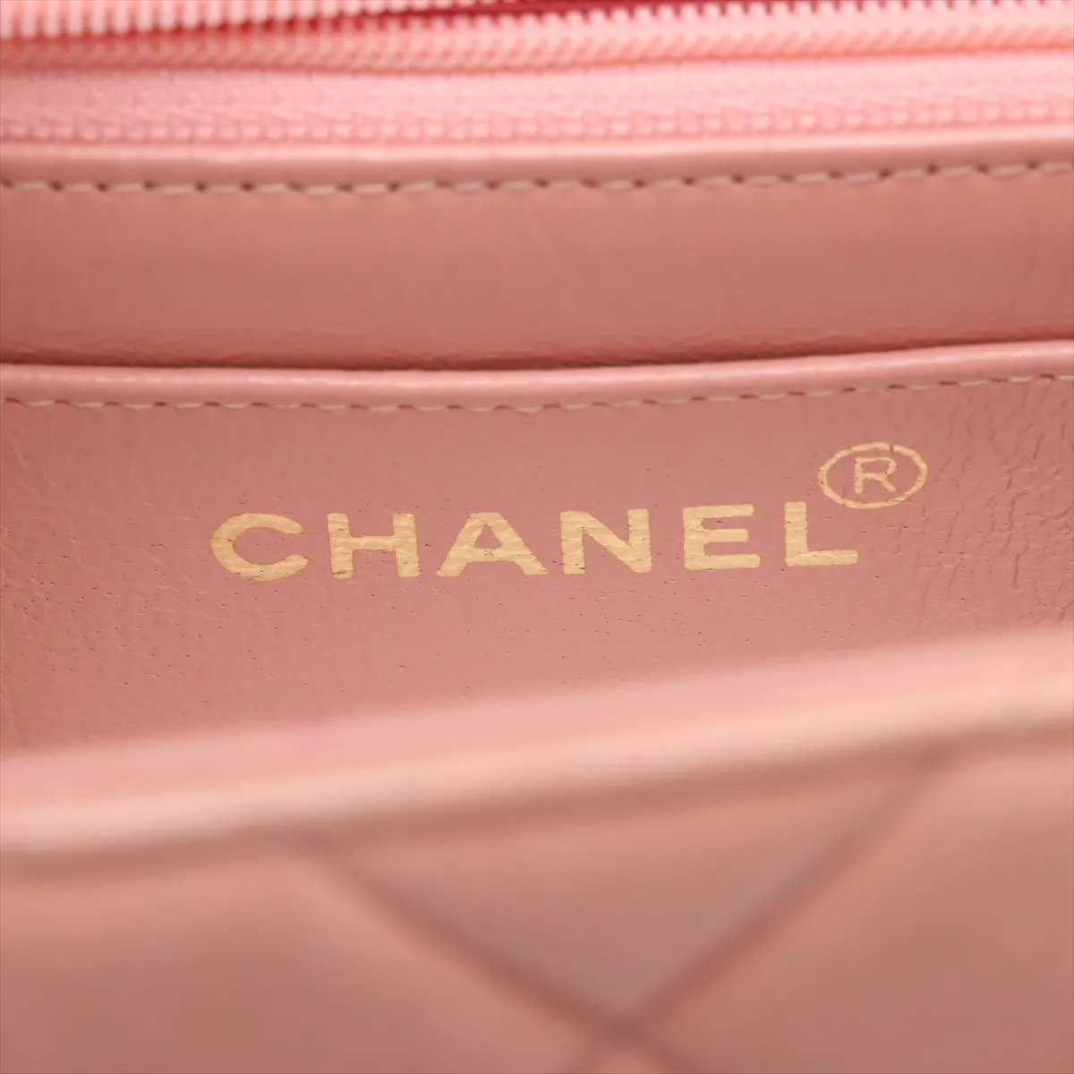 Matelassé Lambskin Single Flap Single Chain Bag, Pink with Gold Hardware, Item No. 3239302 (Serial No. 3) — view 10