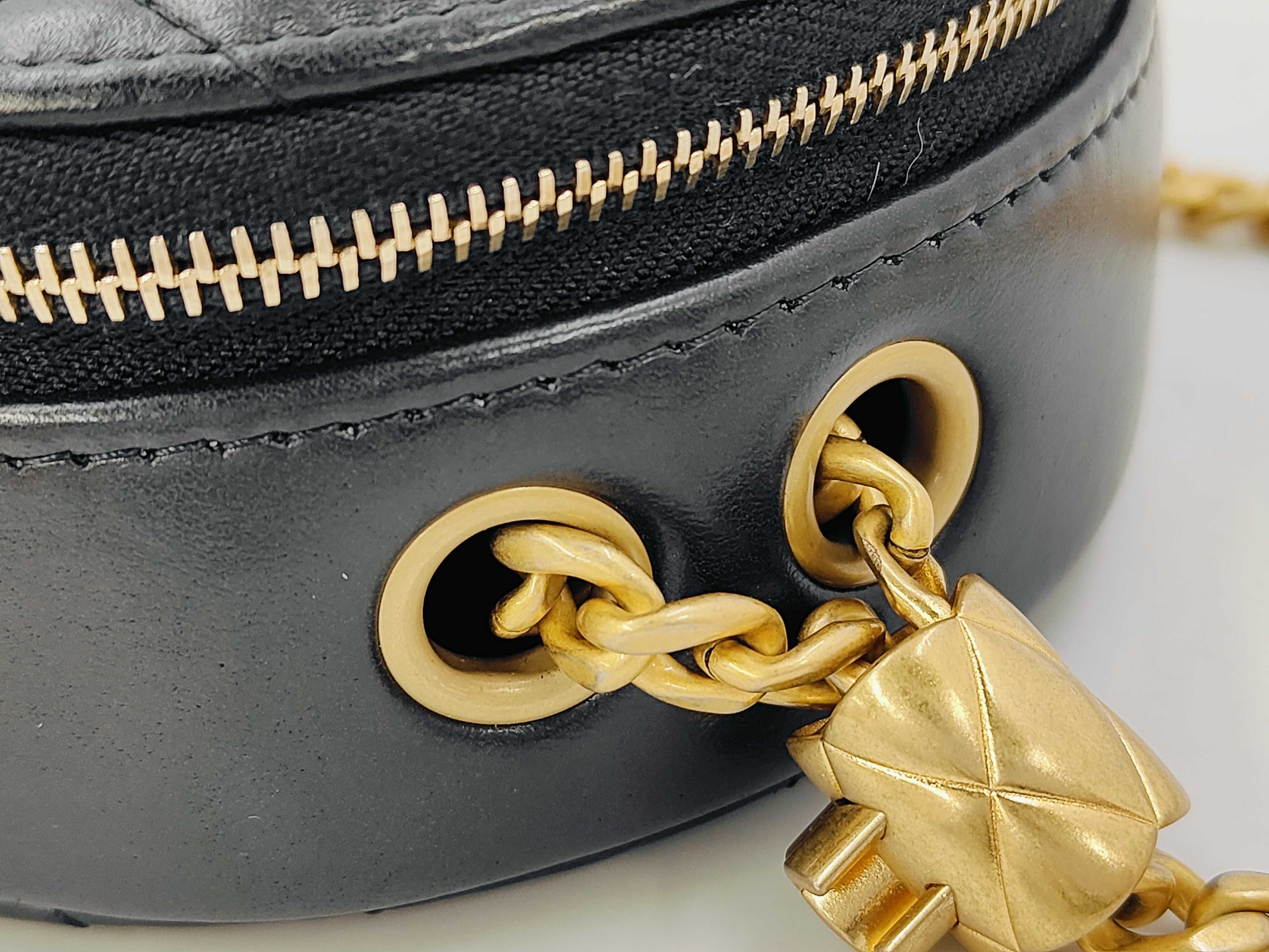 Chain Shoulder Bag — view 5