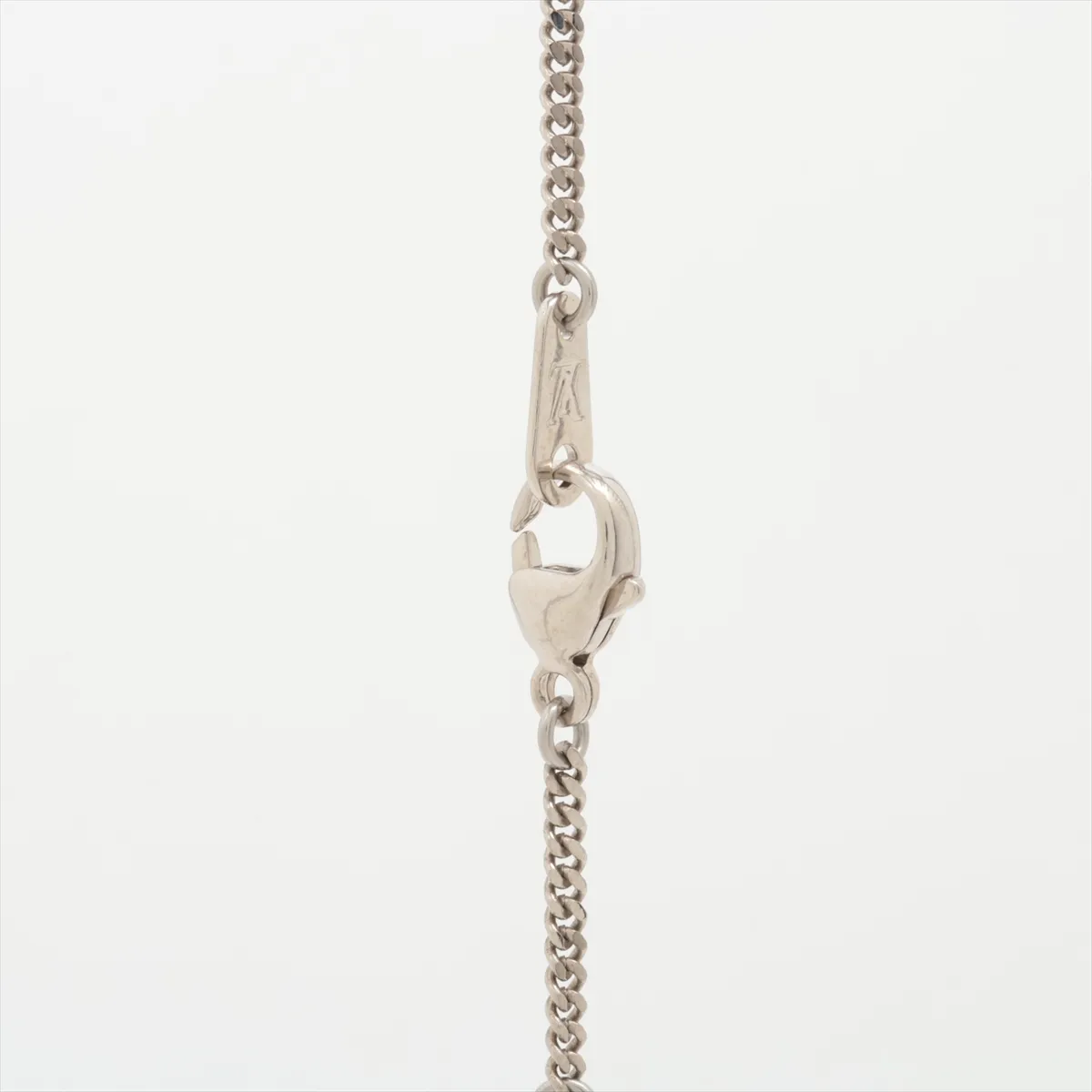 x Yayoi Kusama M01089 LV x YK Pendant LV Infinity Dot DI4212 Necklace Metal Silver — view 3