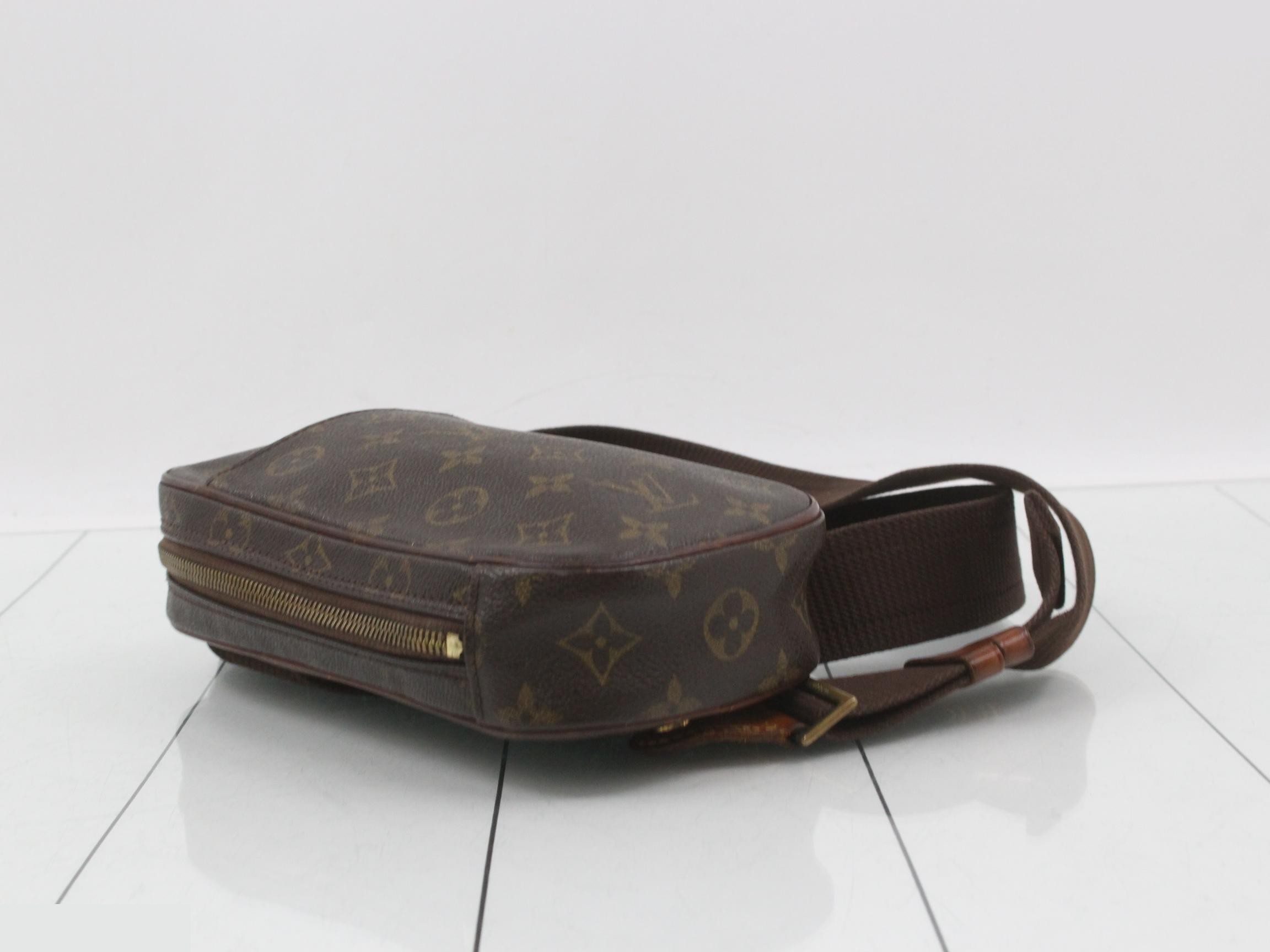 Pochette Gange Waist Bag — view 5