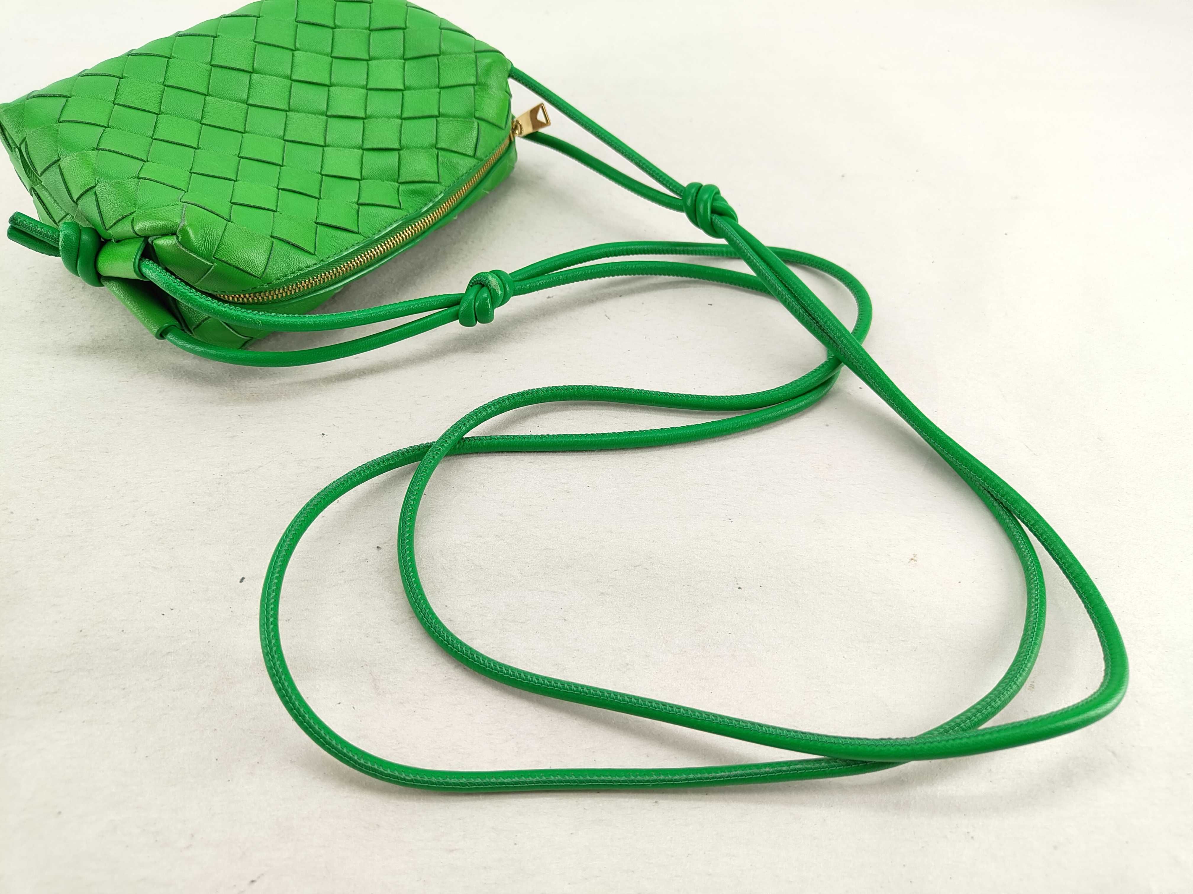 Intrecciato Mini Loop Leather Shoulder Bag Green Pouch — view 3