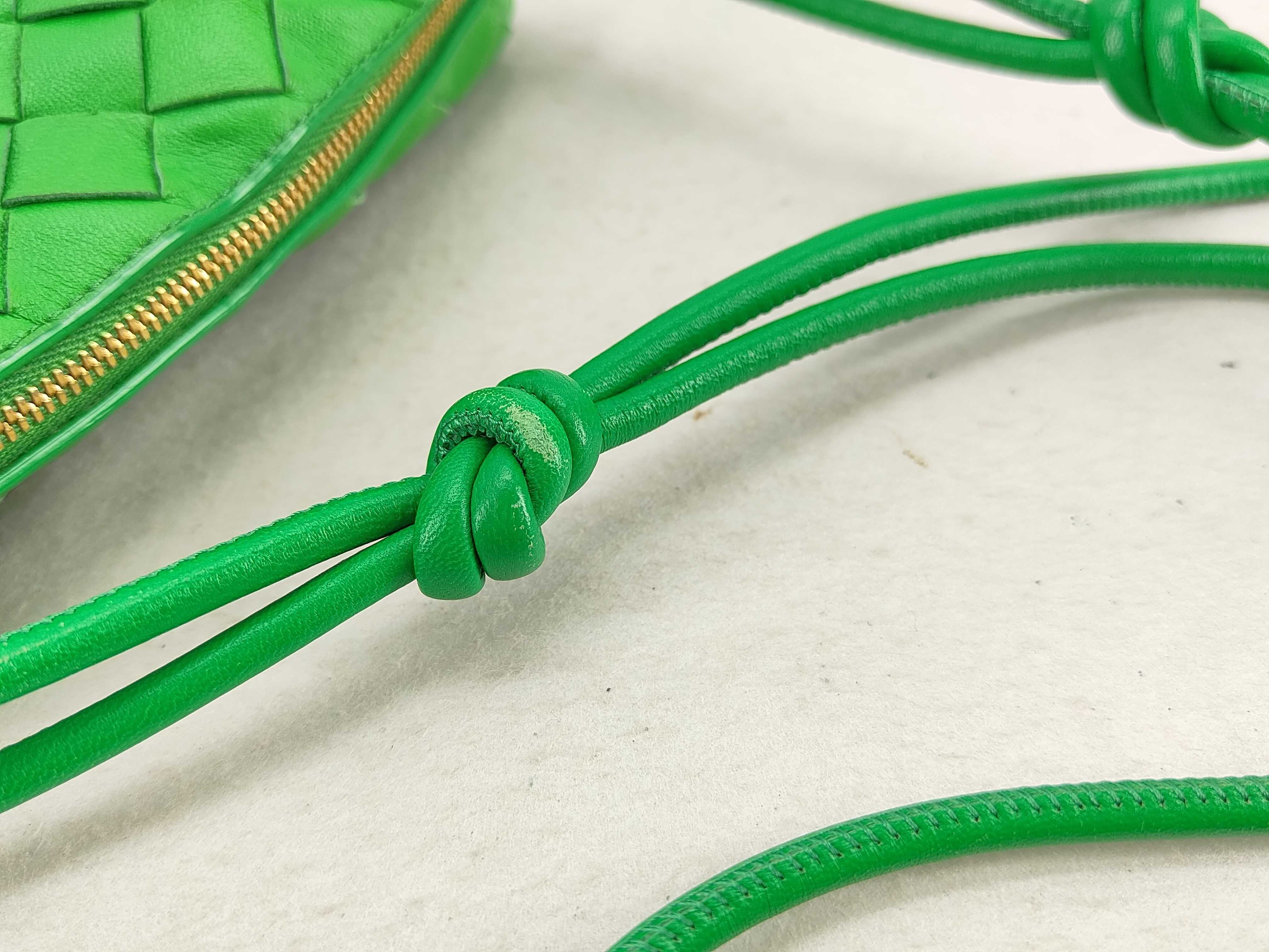 Intrecciato Mini Loop Leather Shoulder Bag Green Pouch — view 4