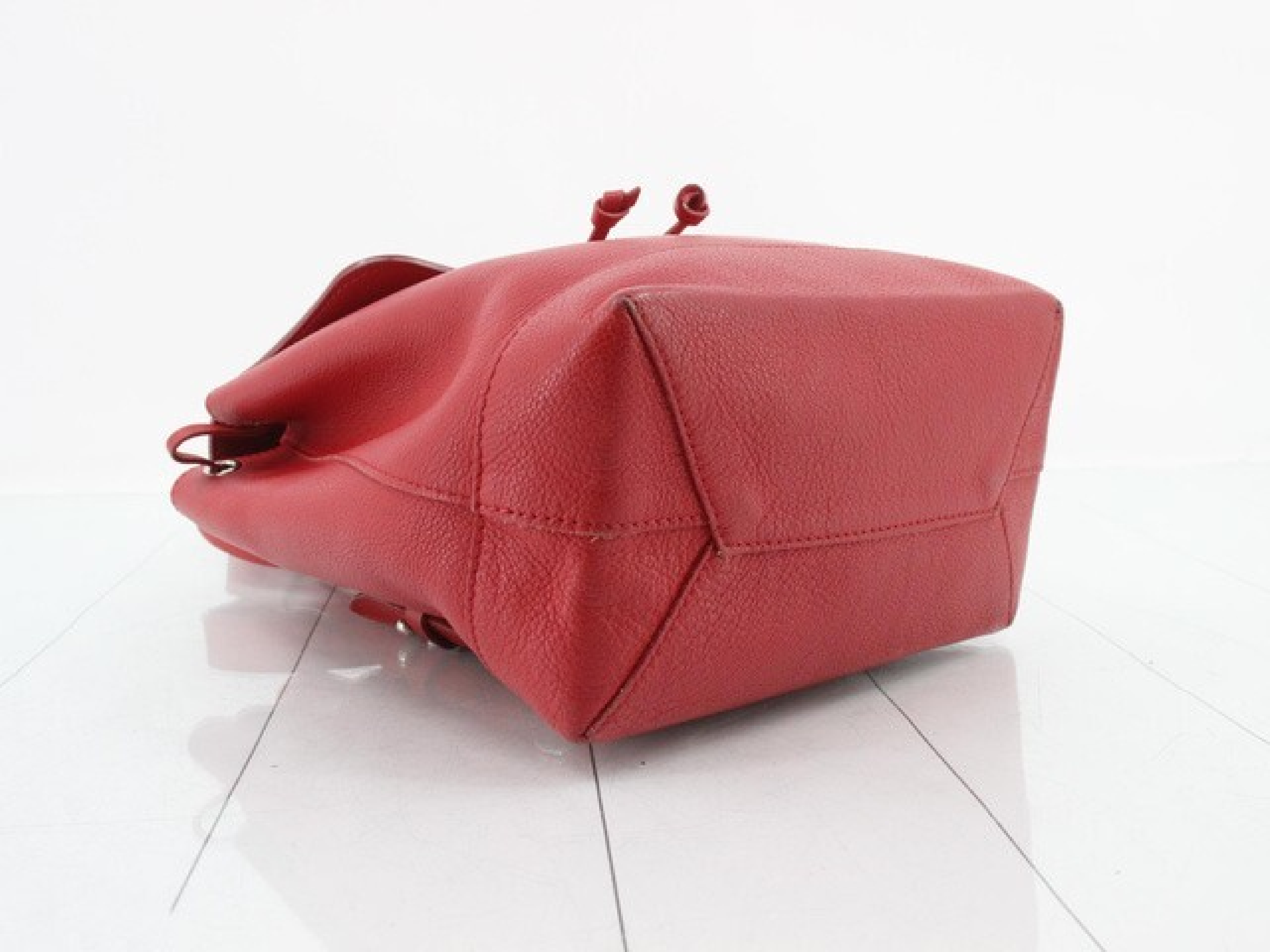 Lockme Backpack, Ruby M41814, with dust bag. — view 3